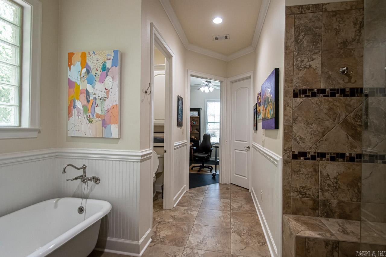 WOODLANDS EDGE - Residential