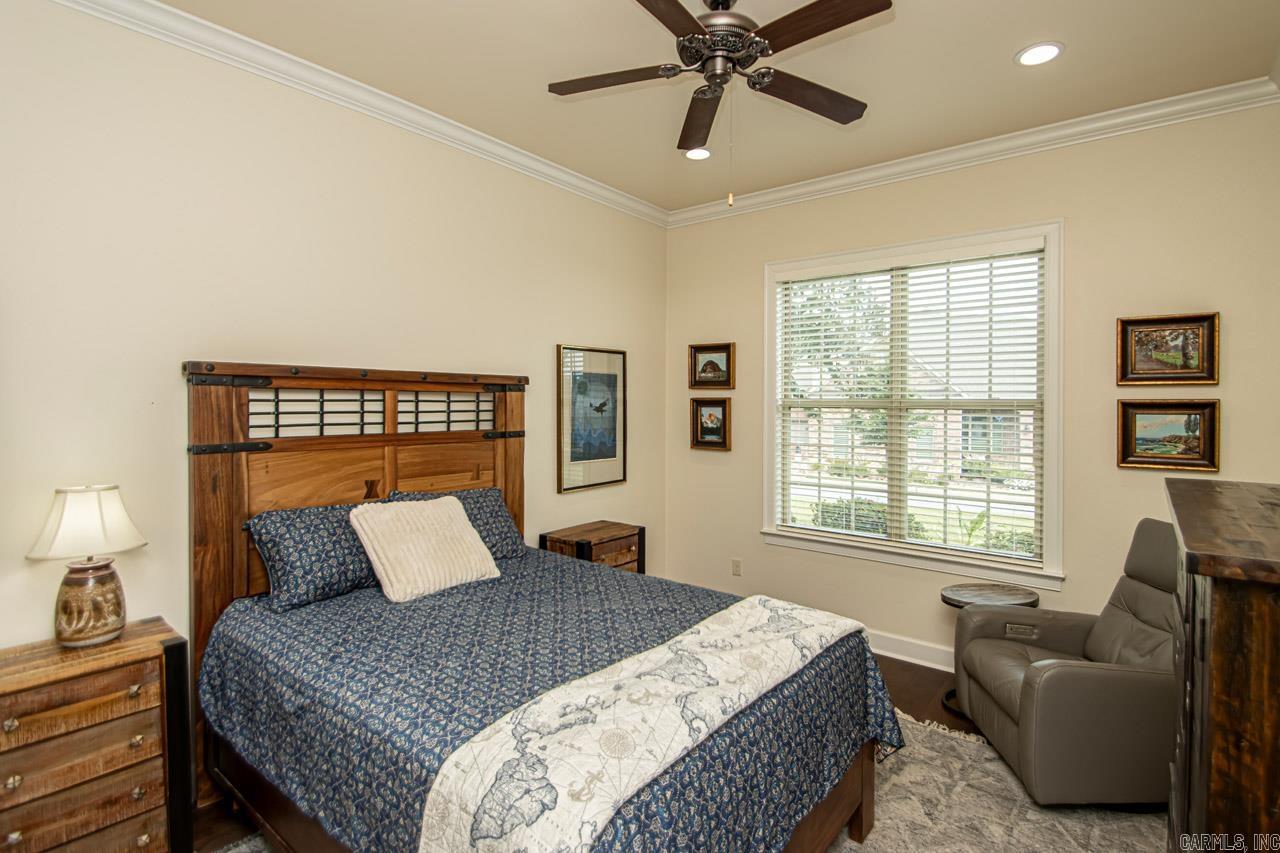 WOODLANDS EDGE - Residential