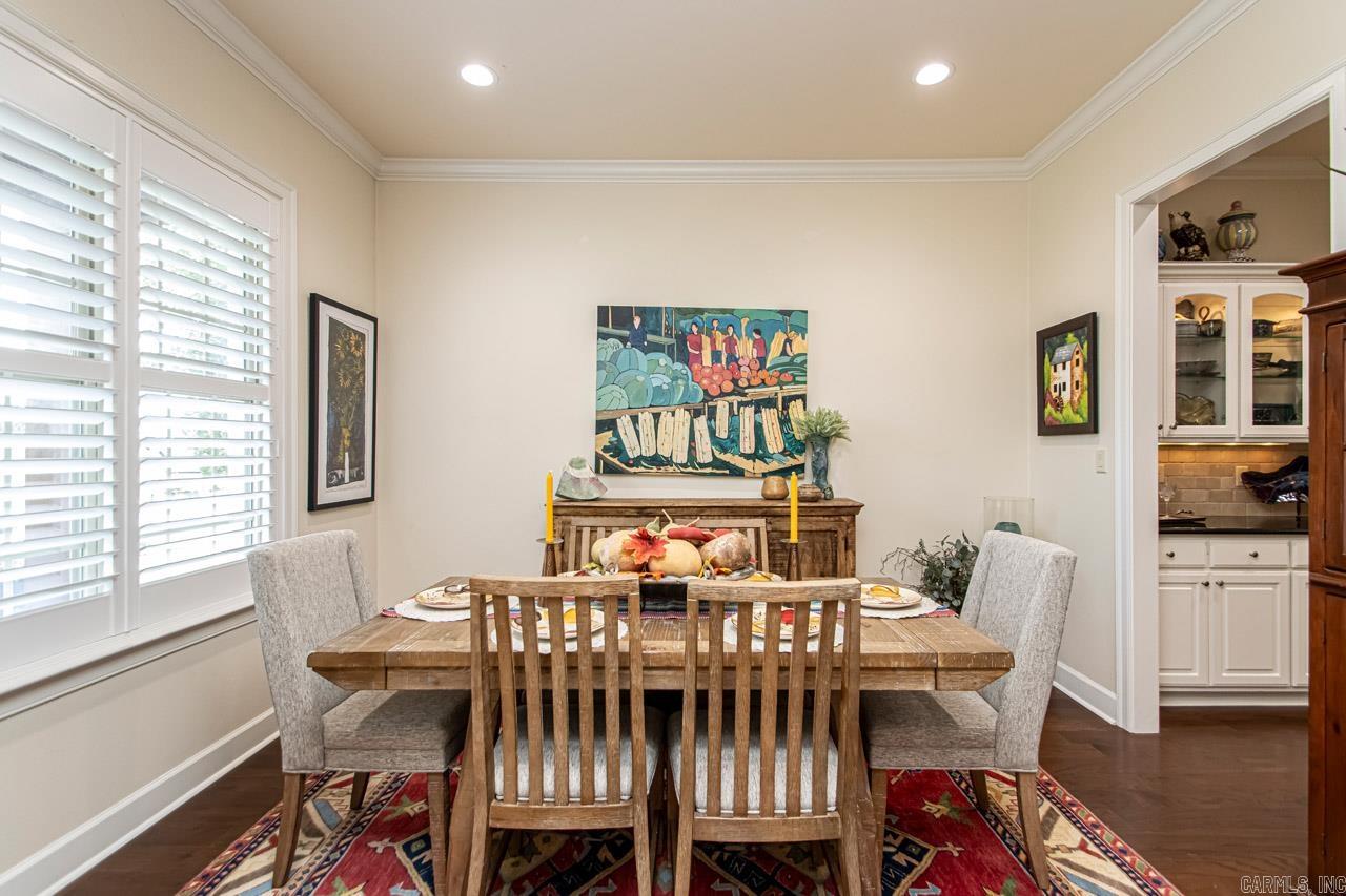 WOODLANDS EDGE - Residential