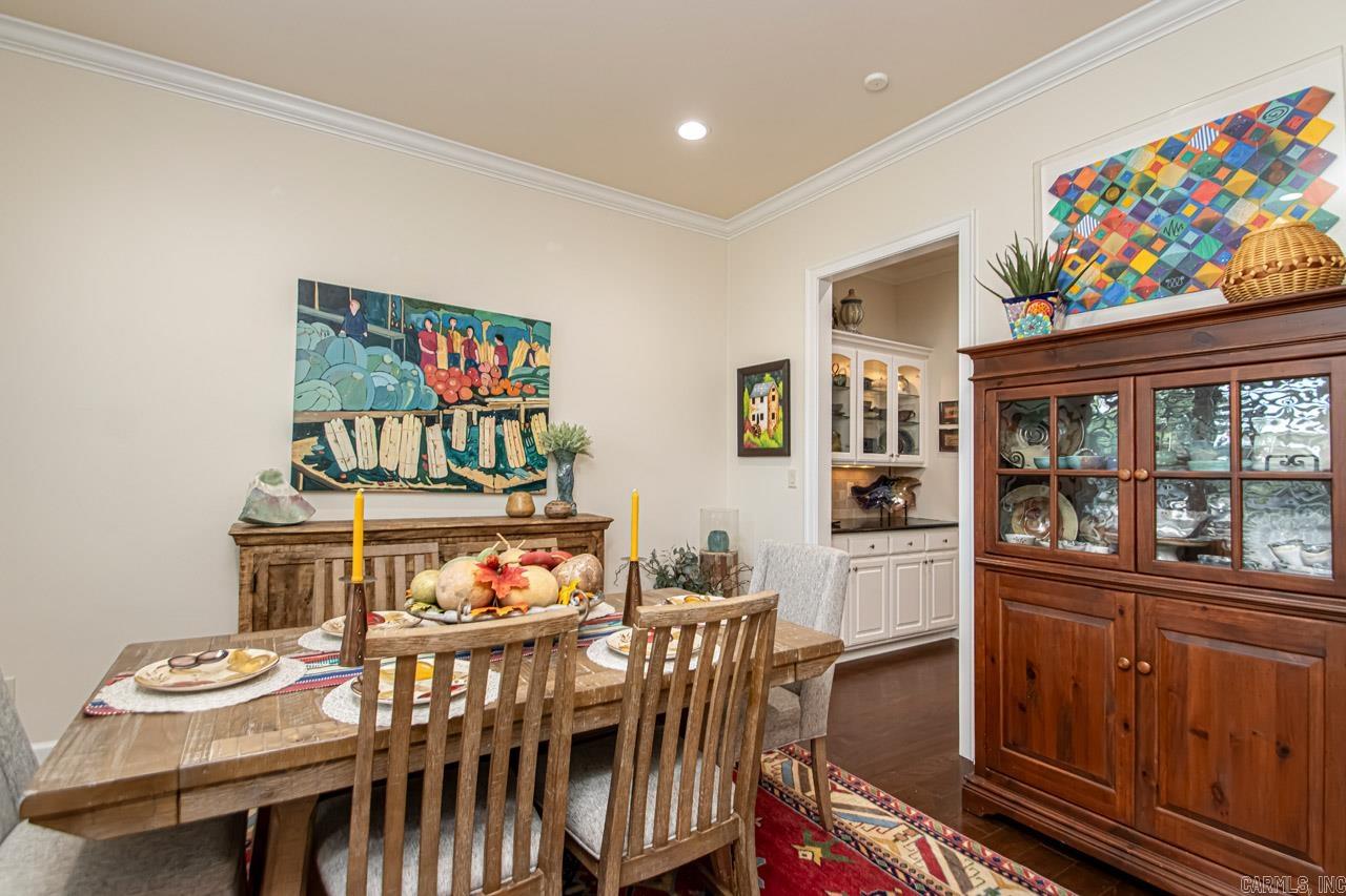 WOODLANDS EDGE - Residential