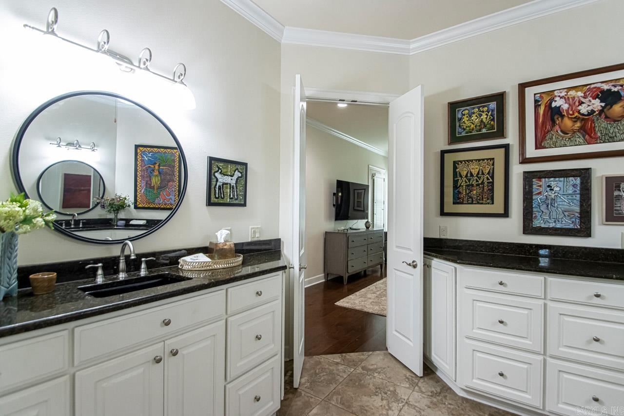 WOODLANDS EDGE - Residential
