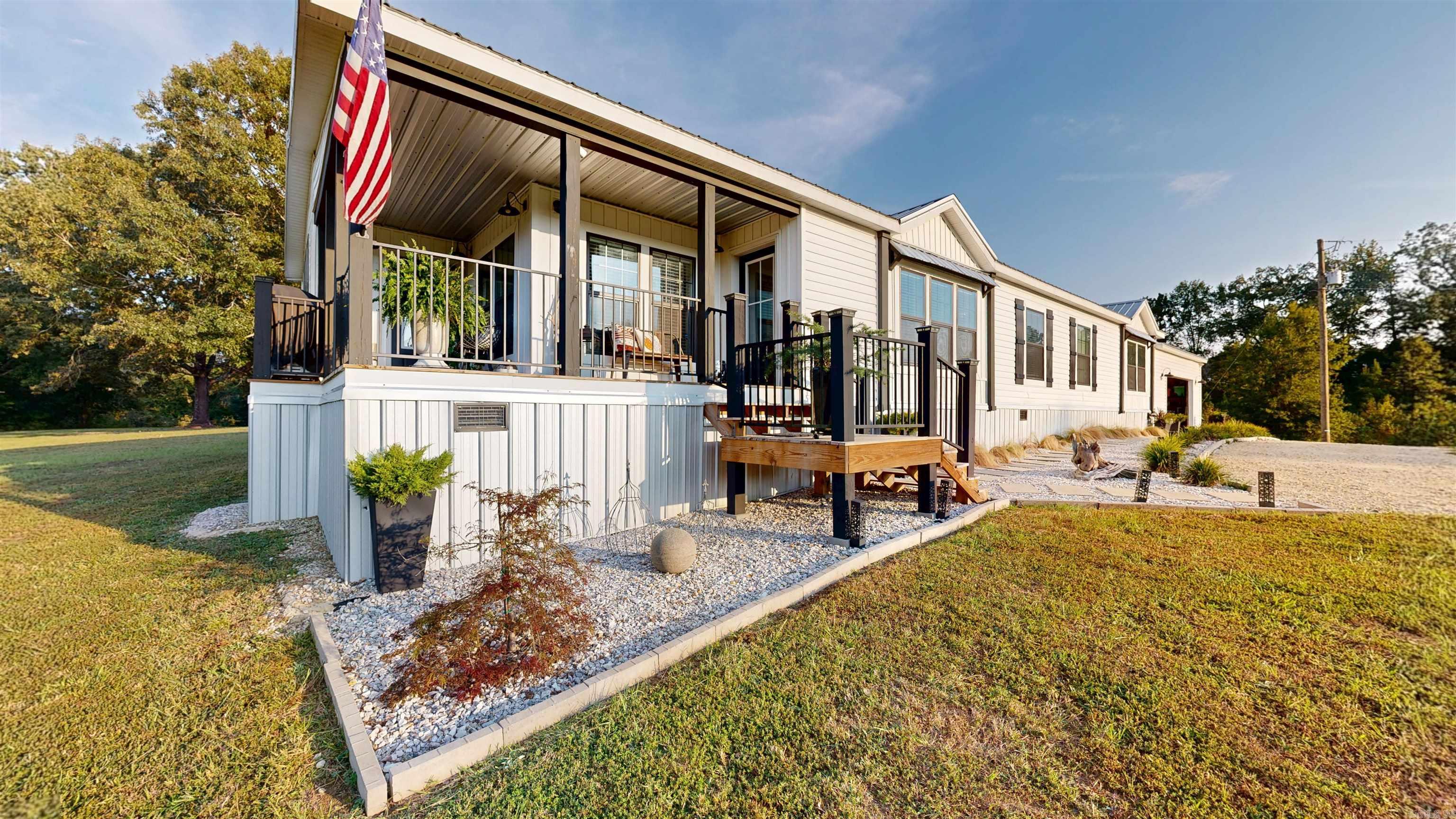 Metes & Bounds - Residential