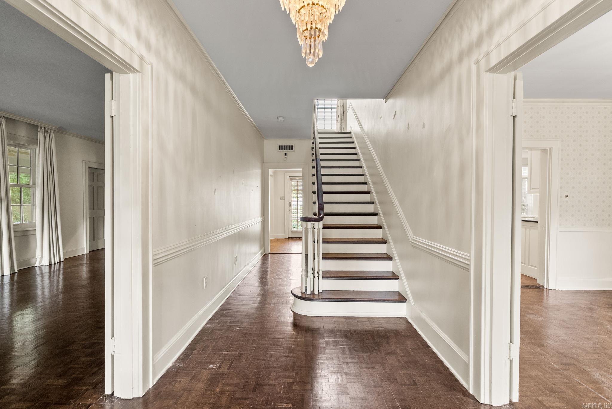 CLIFFEWOOD - Residential