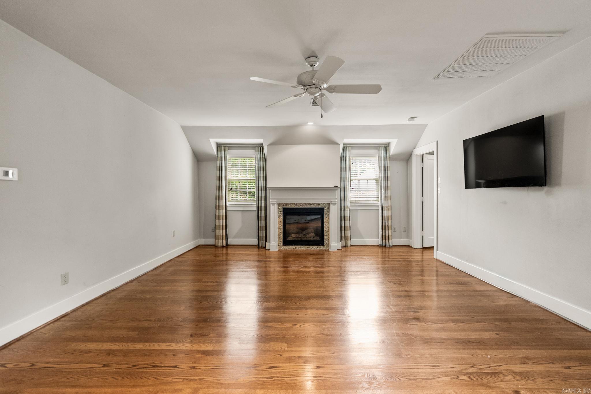 CLIFFEWOOD - Residential