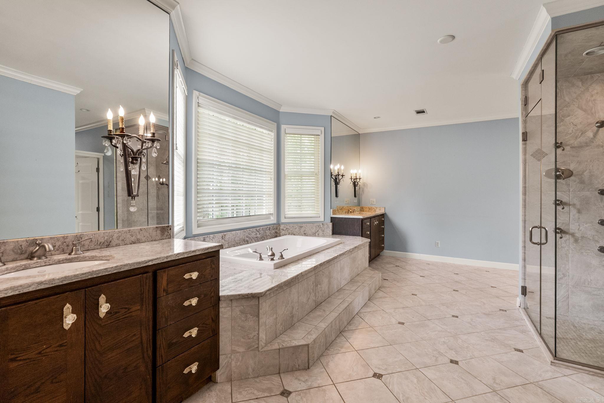 CLIFFEWOOD - Residential