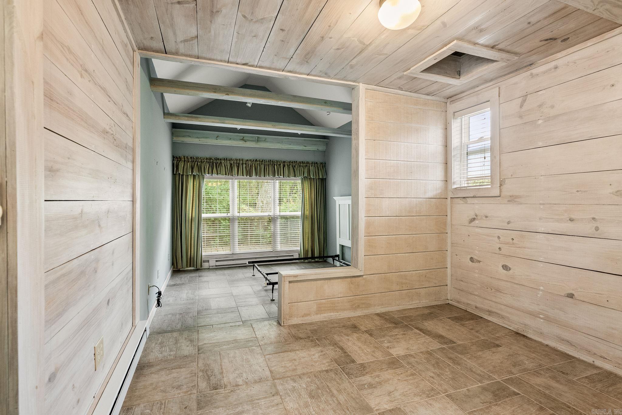 CLIFFEWOOD - Residential