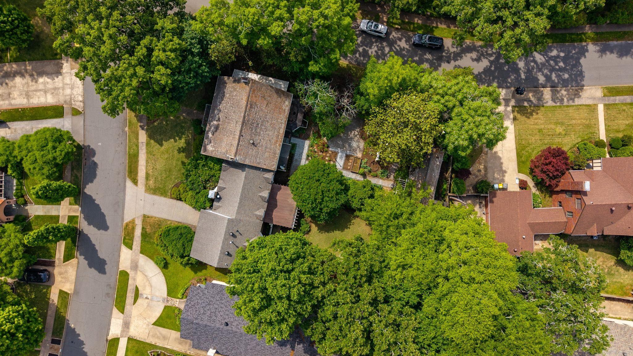 CLIFFEWOOD - Residential