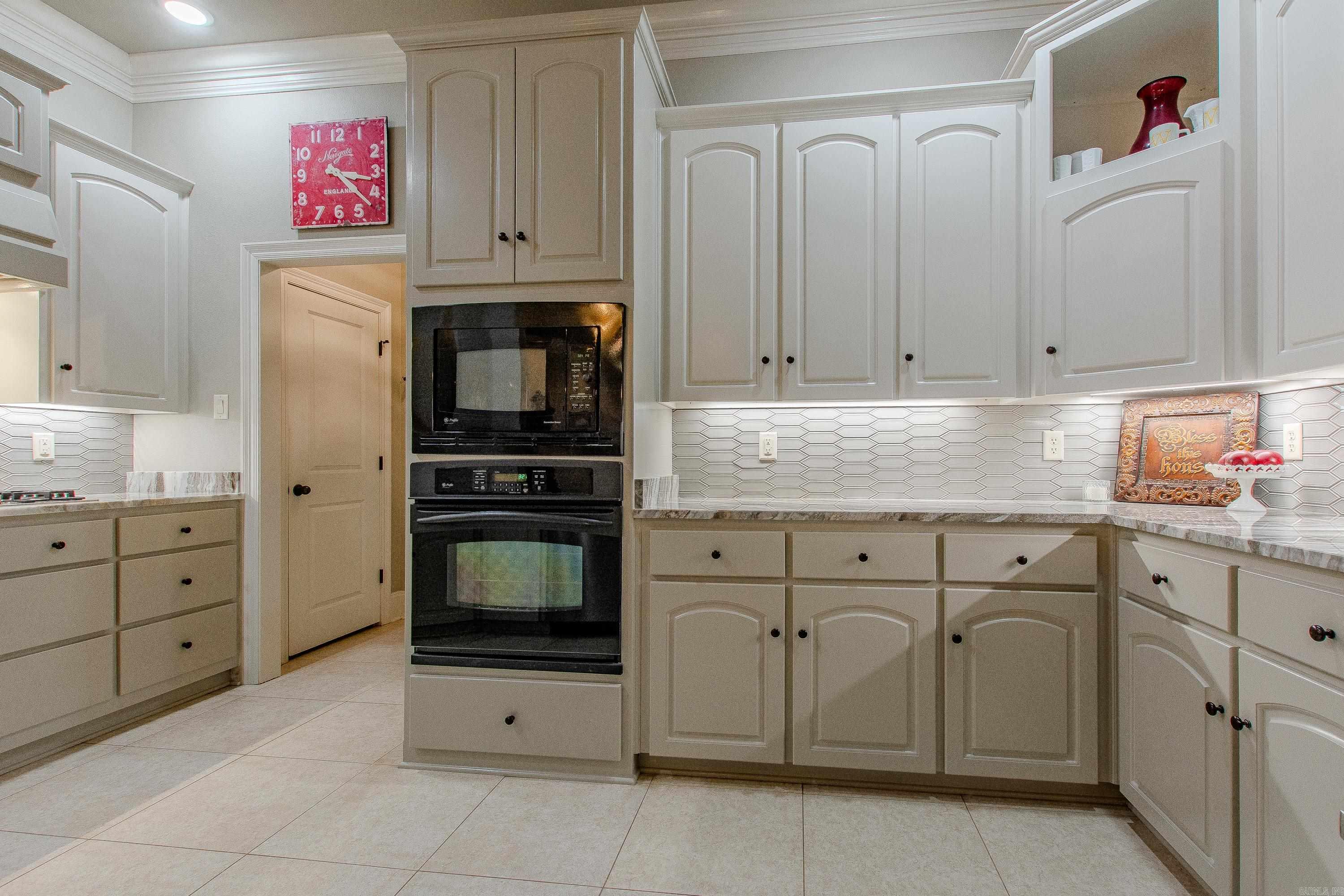 GREYSTONE - Residential