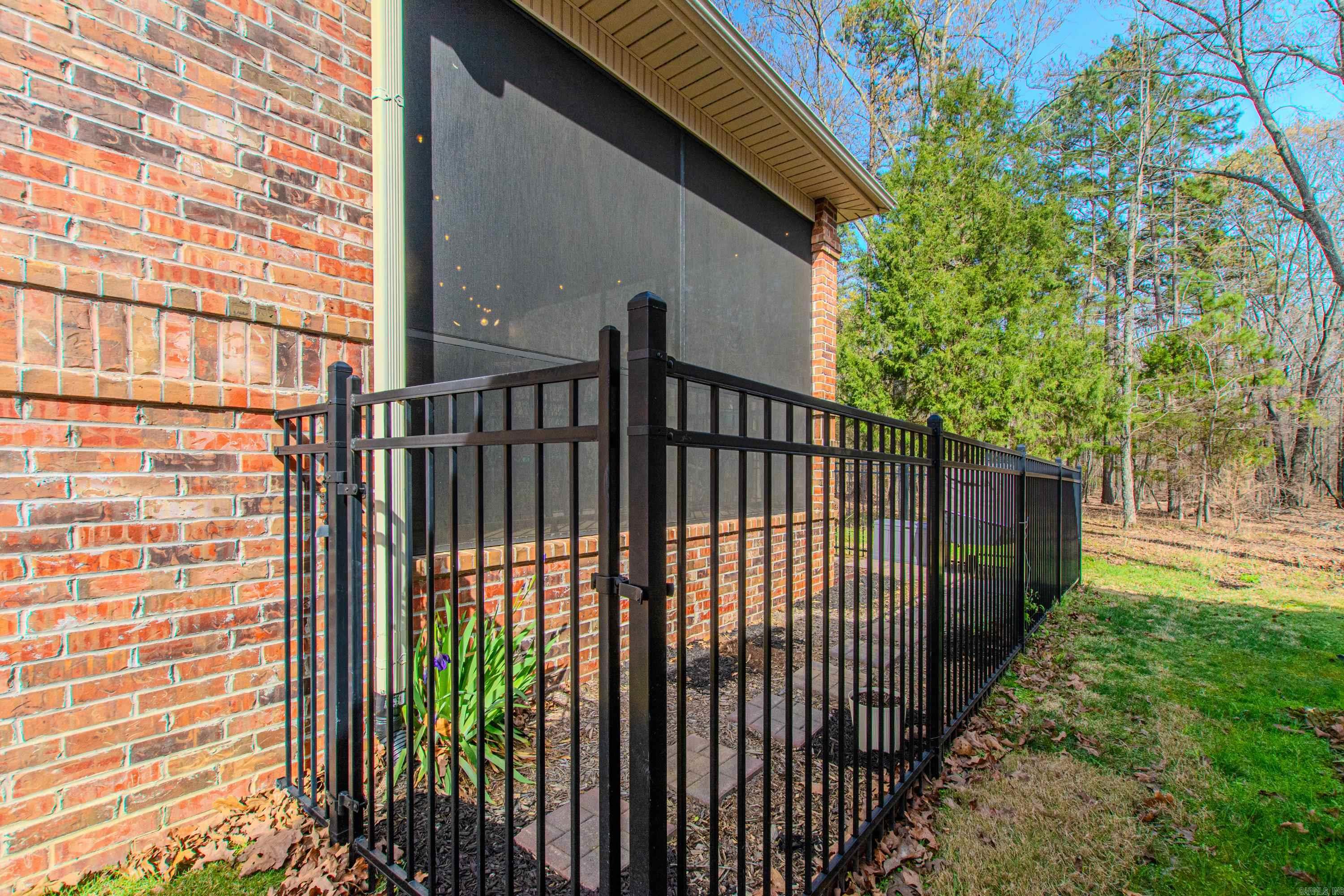 GREYSTONE - Residential