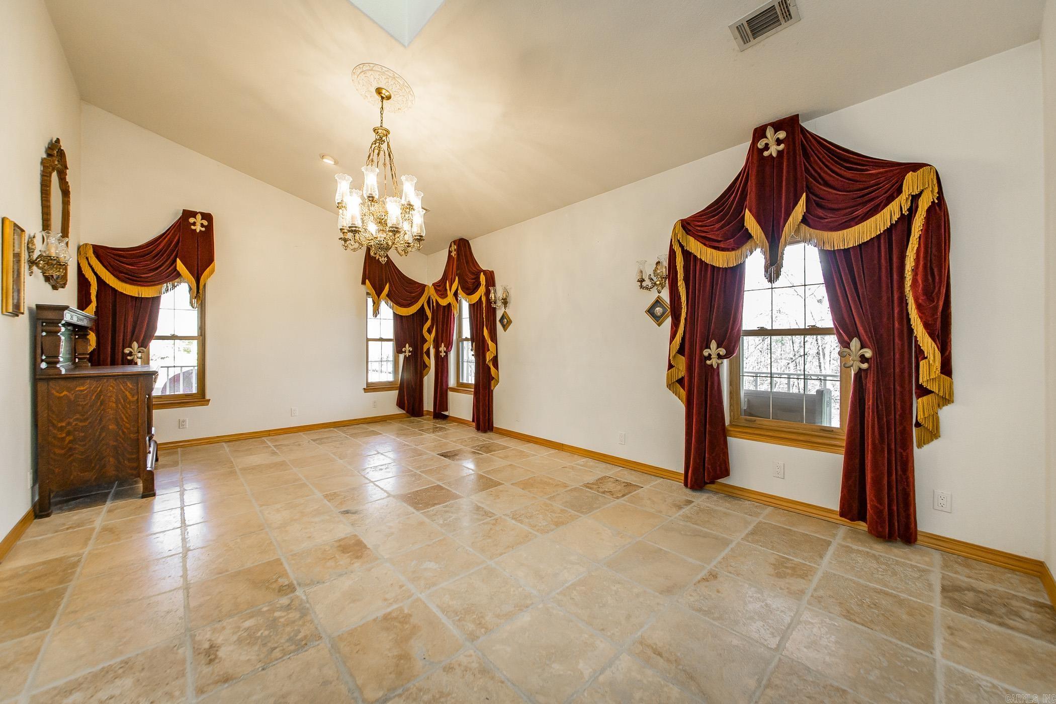 Fox Pass Estates - Residential
