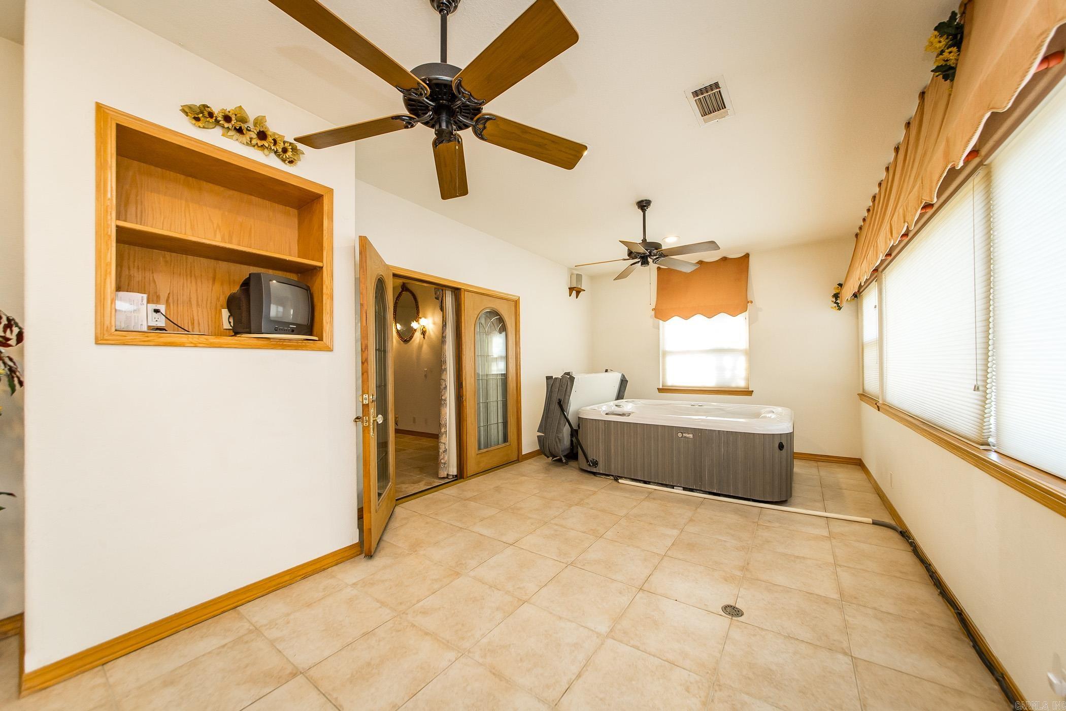 Fox Pass Estates - Residential