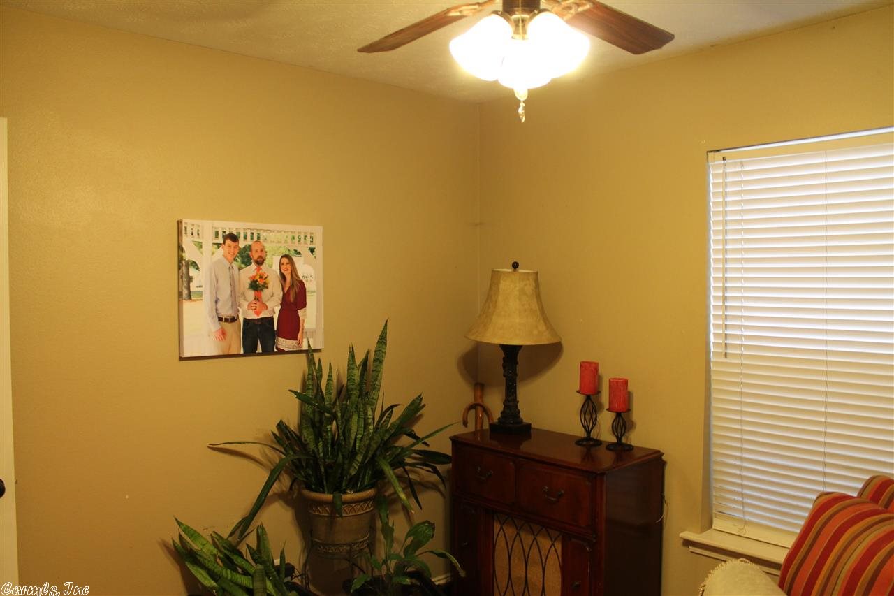 QUAPAW LINKS ADDN - Residential