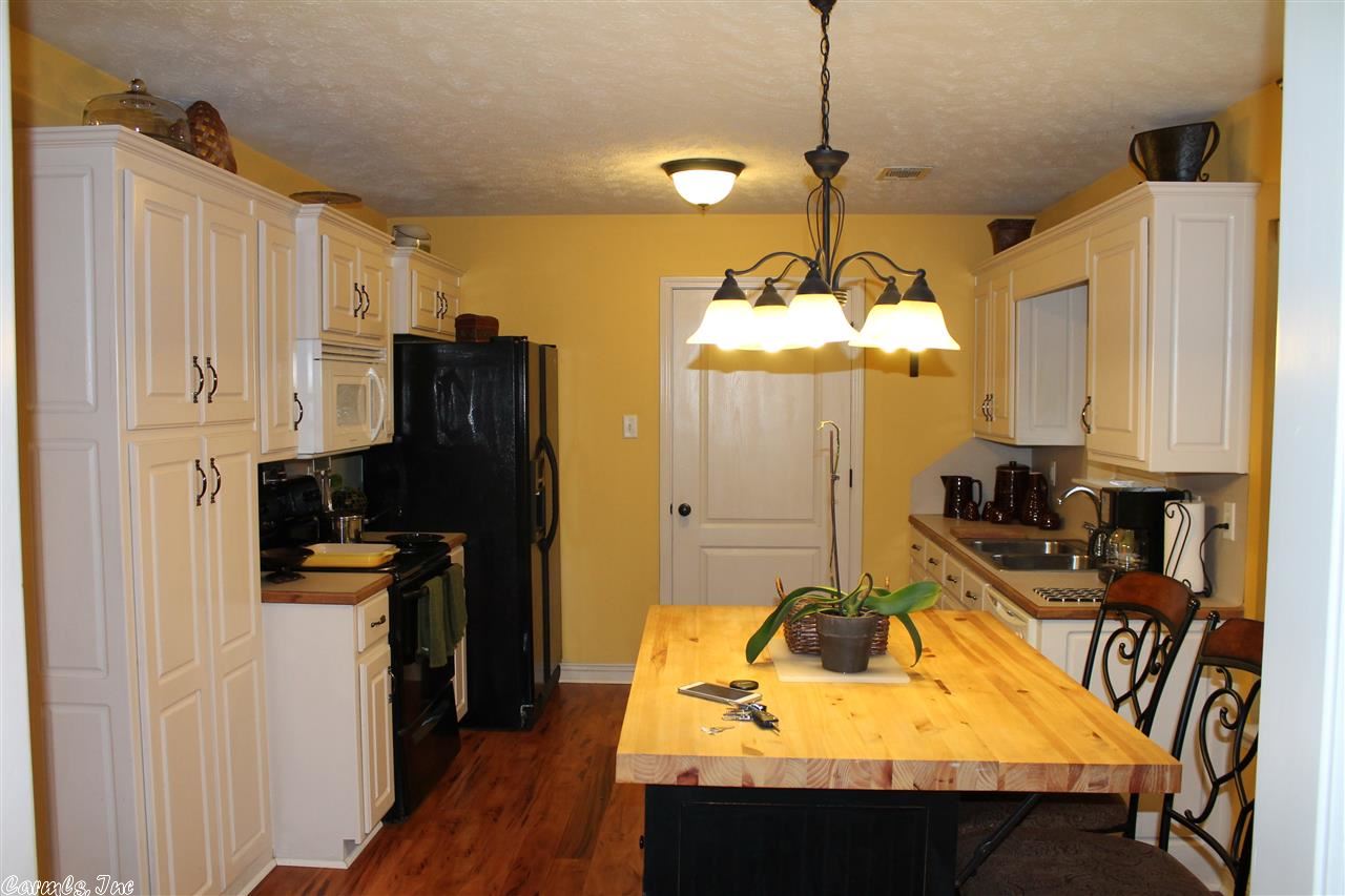 QUAPAW LINKS ADDN - Residential