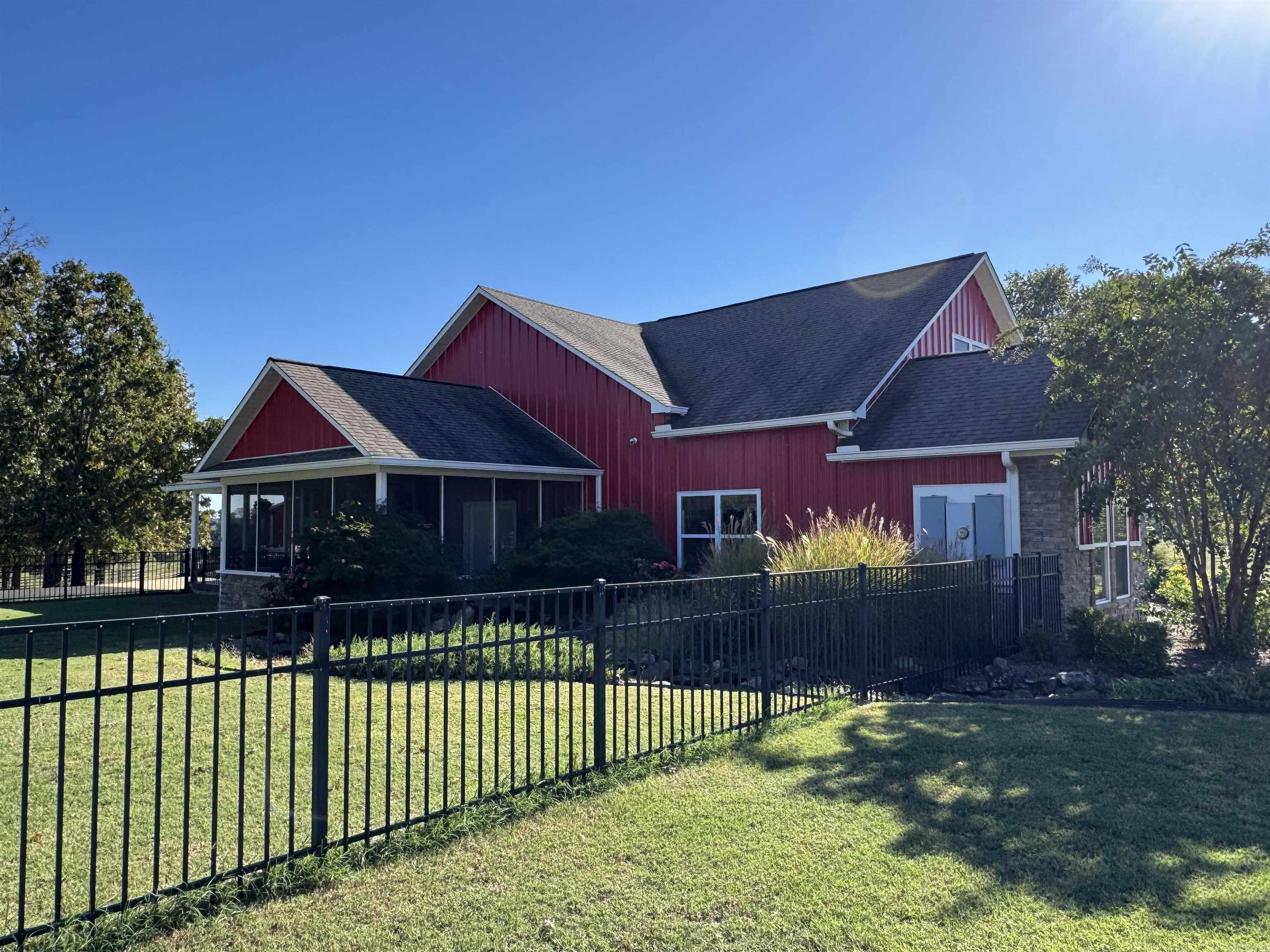 Metes & Bounds - Residential