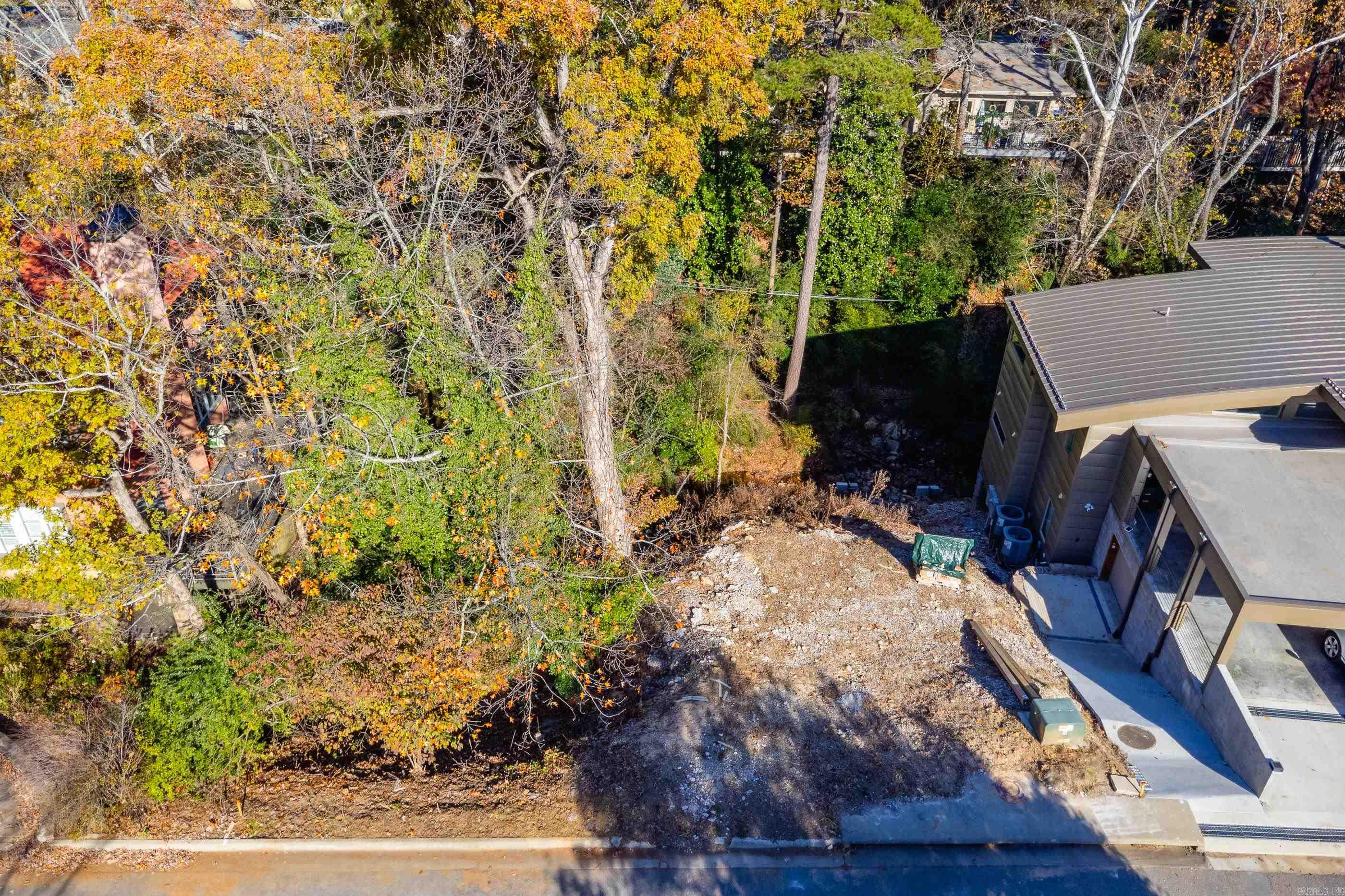 East Palisades - Land