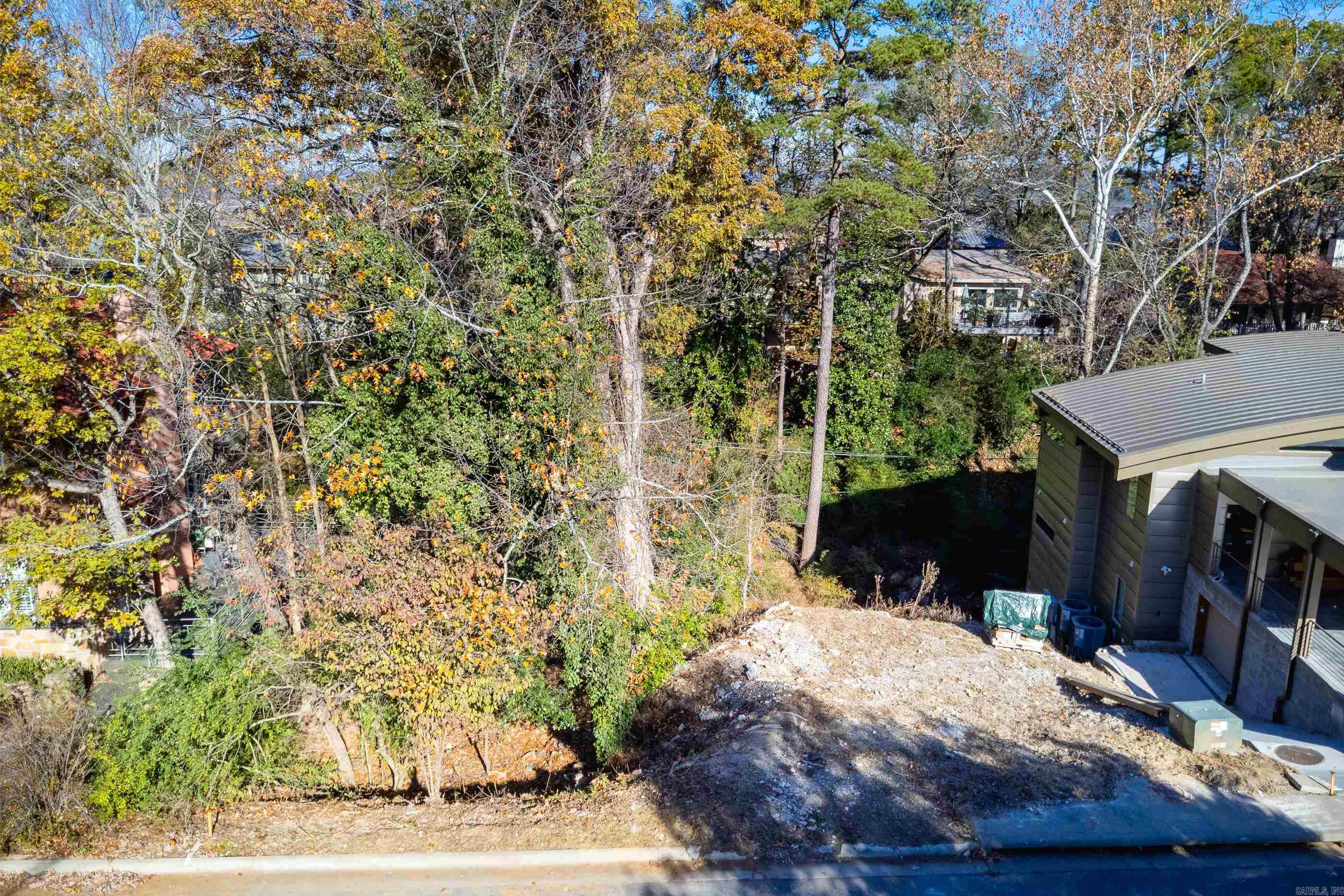 East Palisades - Land