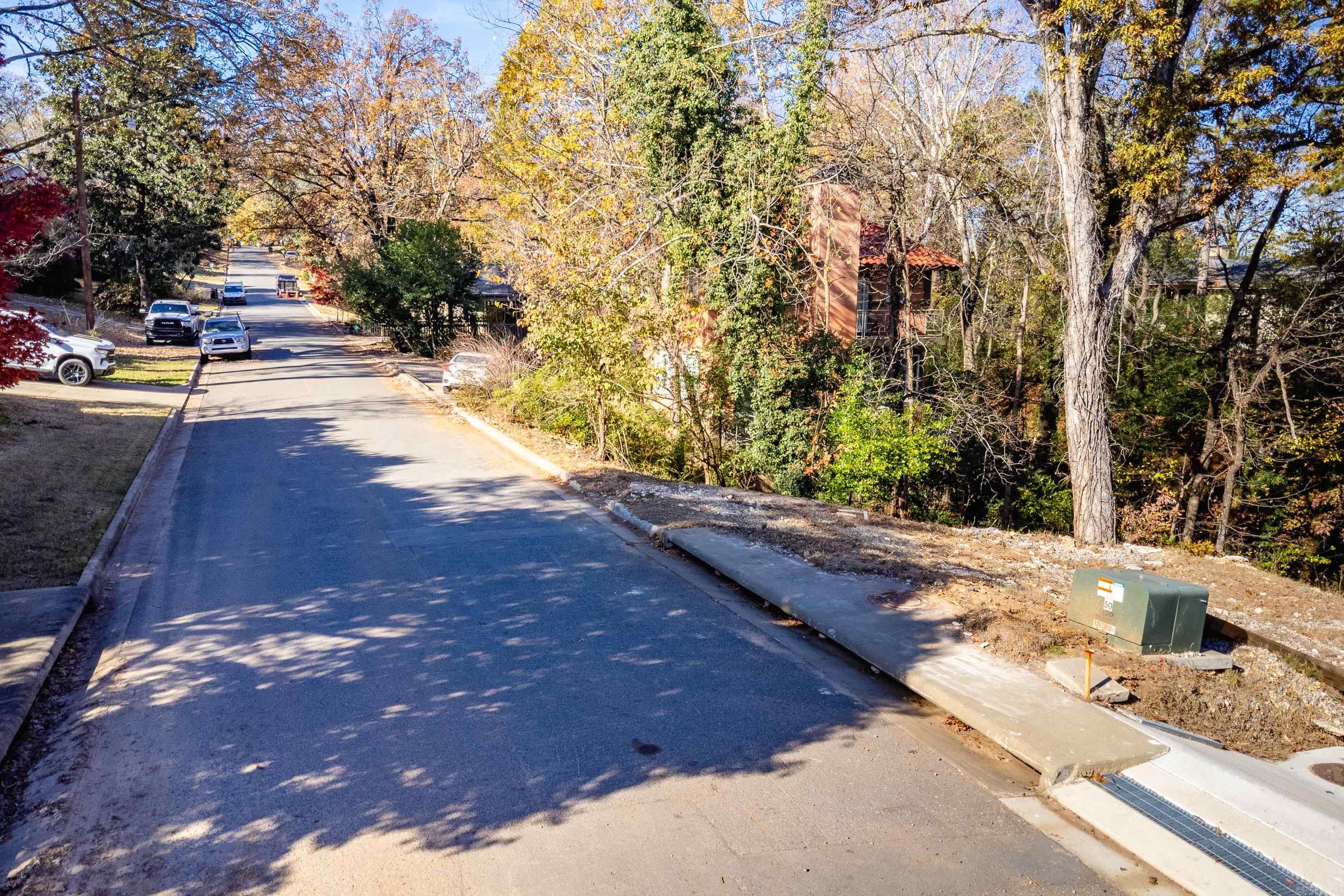 East Palisades - Land