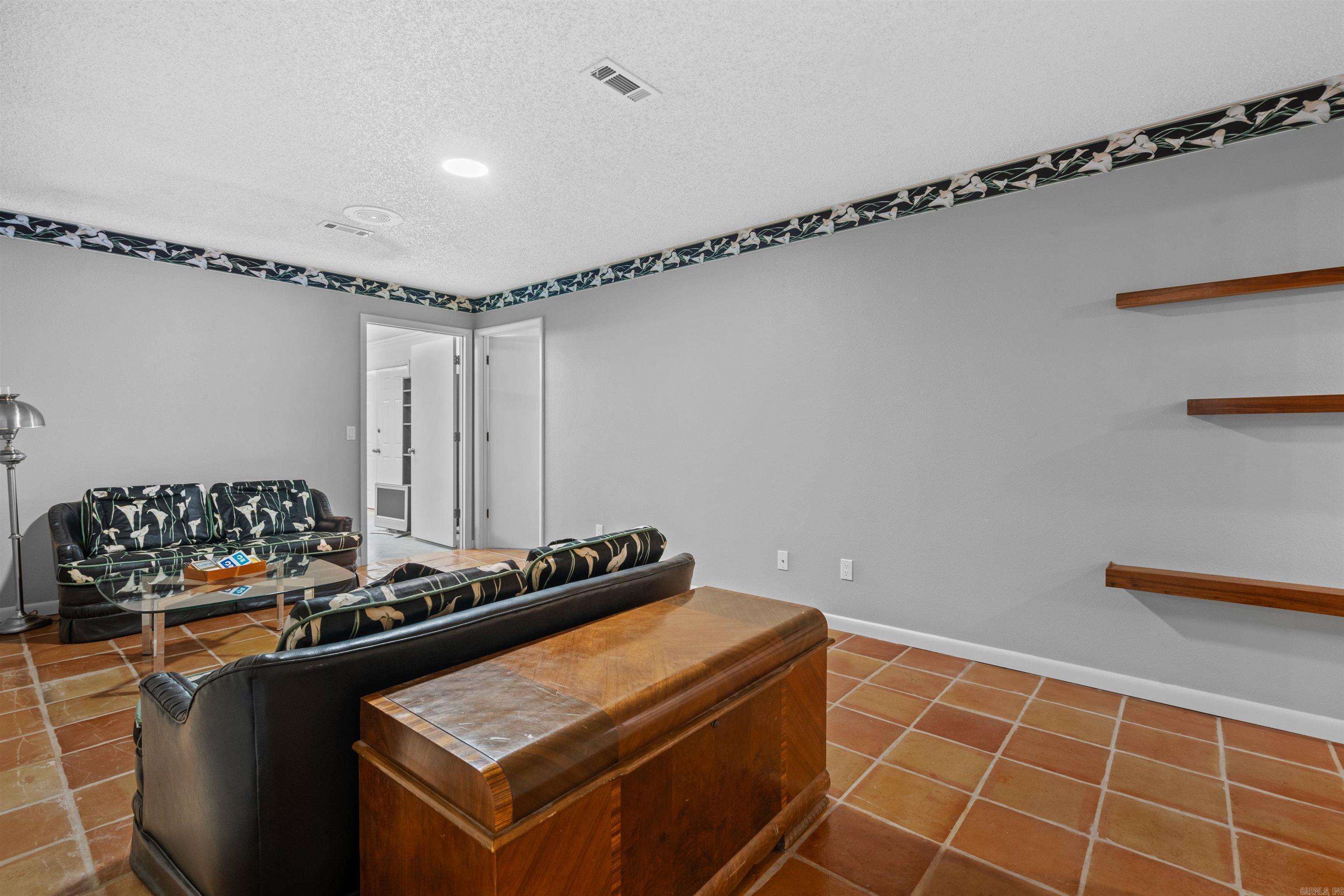 Reata - Residential
