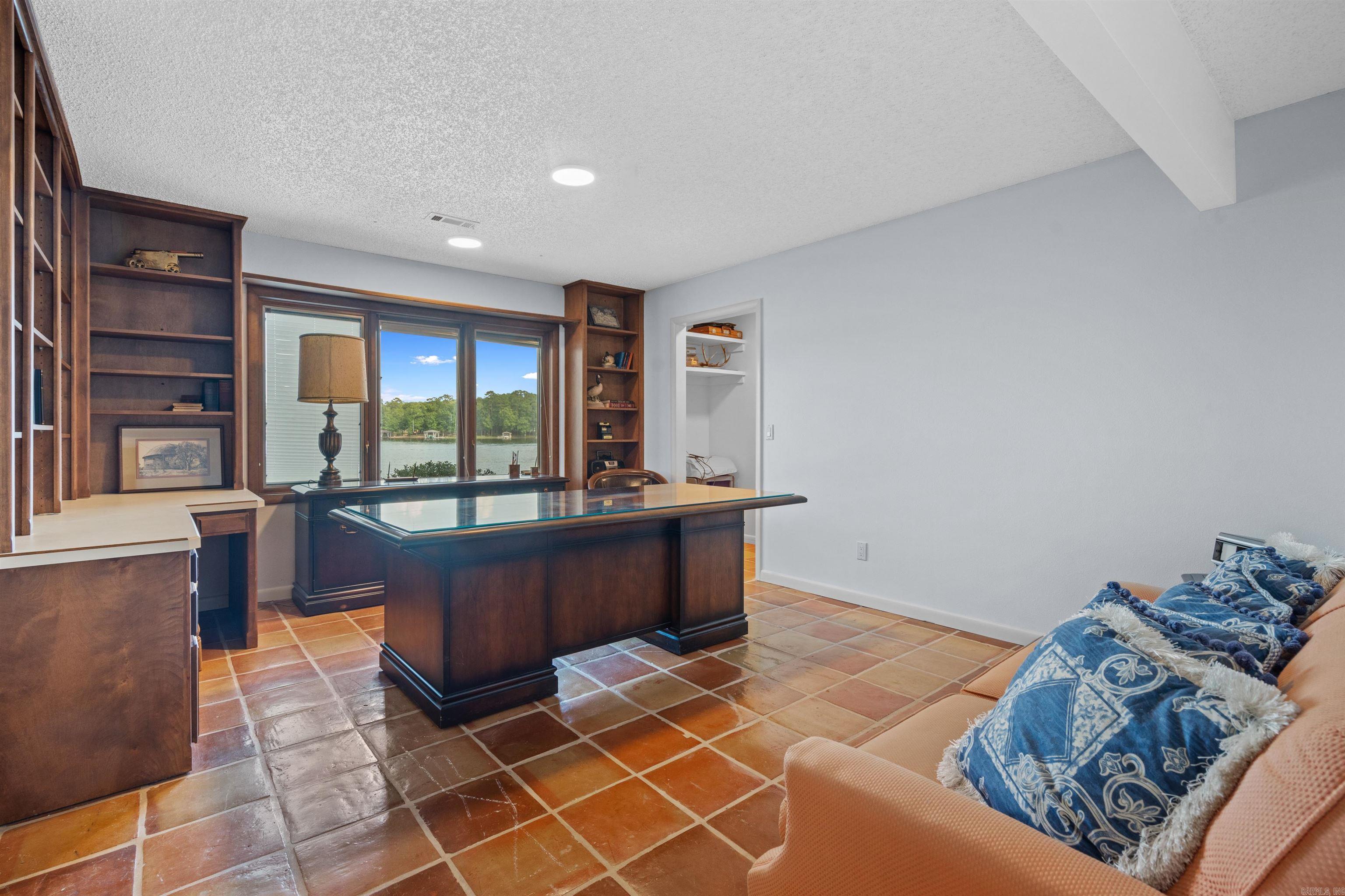Reata - Residential