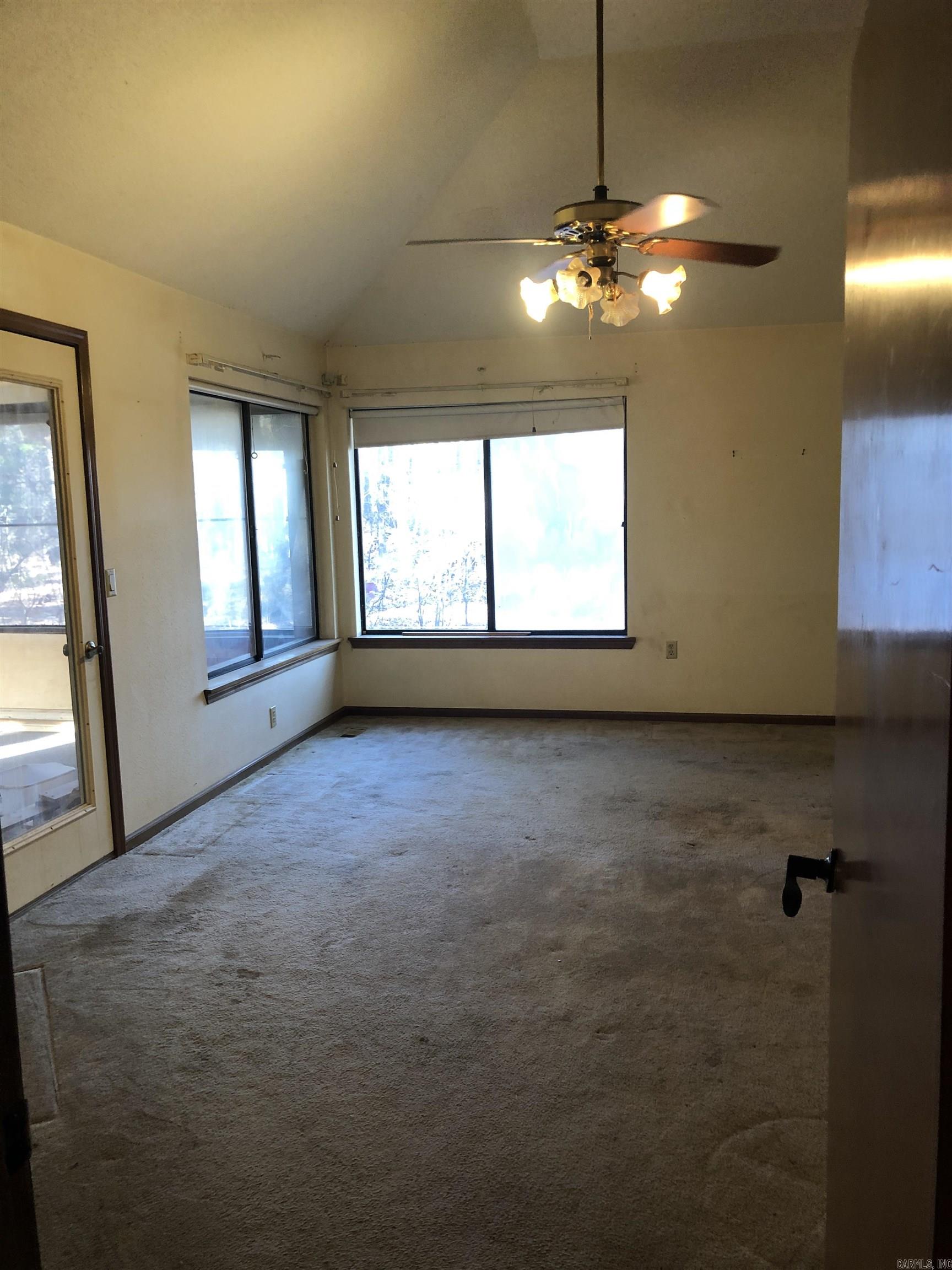 FAIR OAKS - Residential