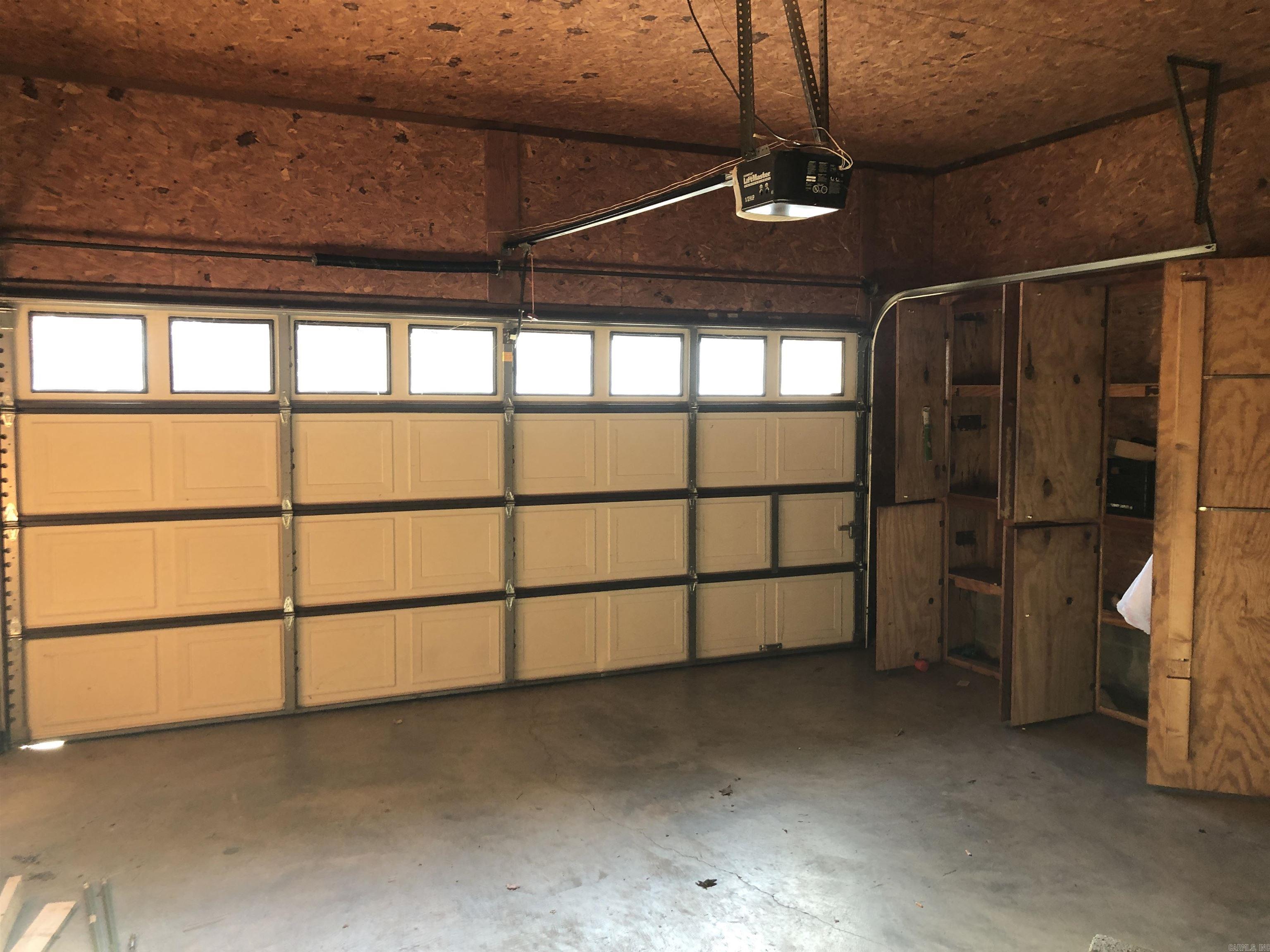 FAIR OAKS - Residential