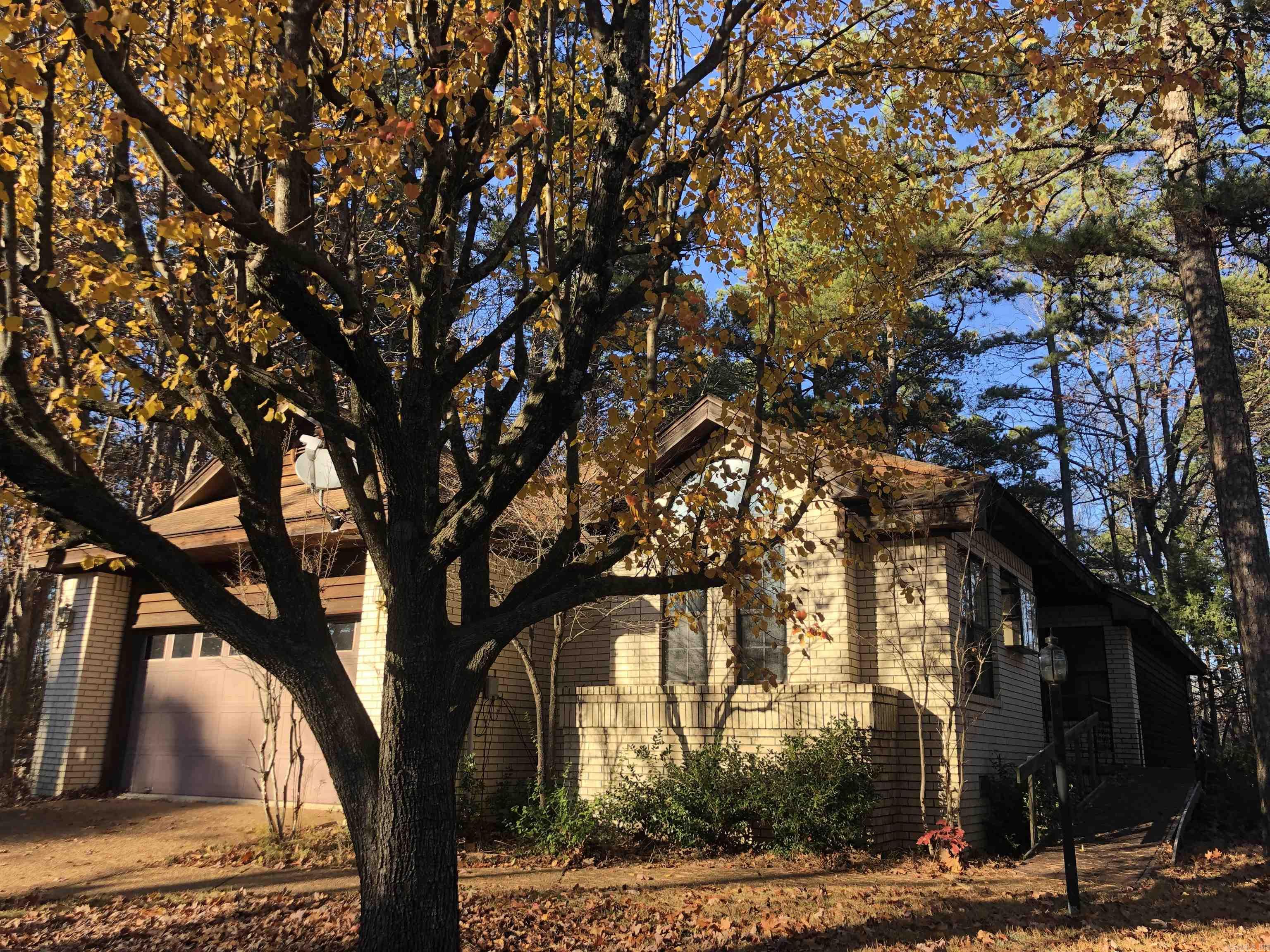 FAIR OAKS - Residential