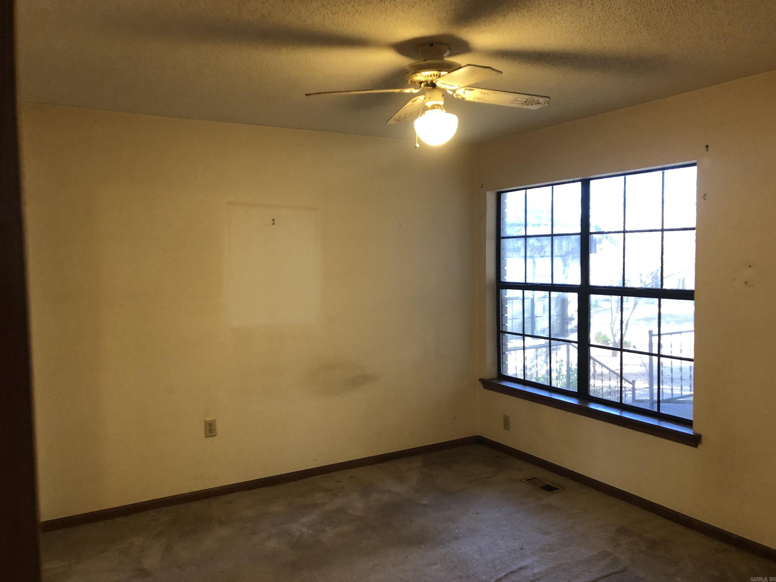 FAIR OAKS - Residential