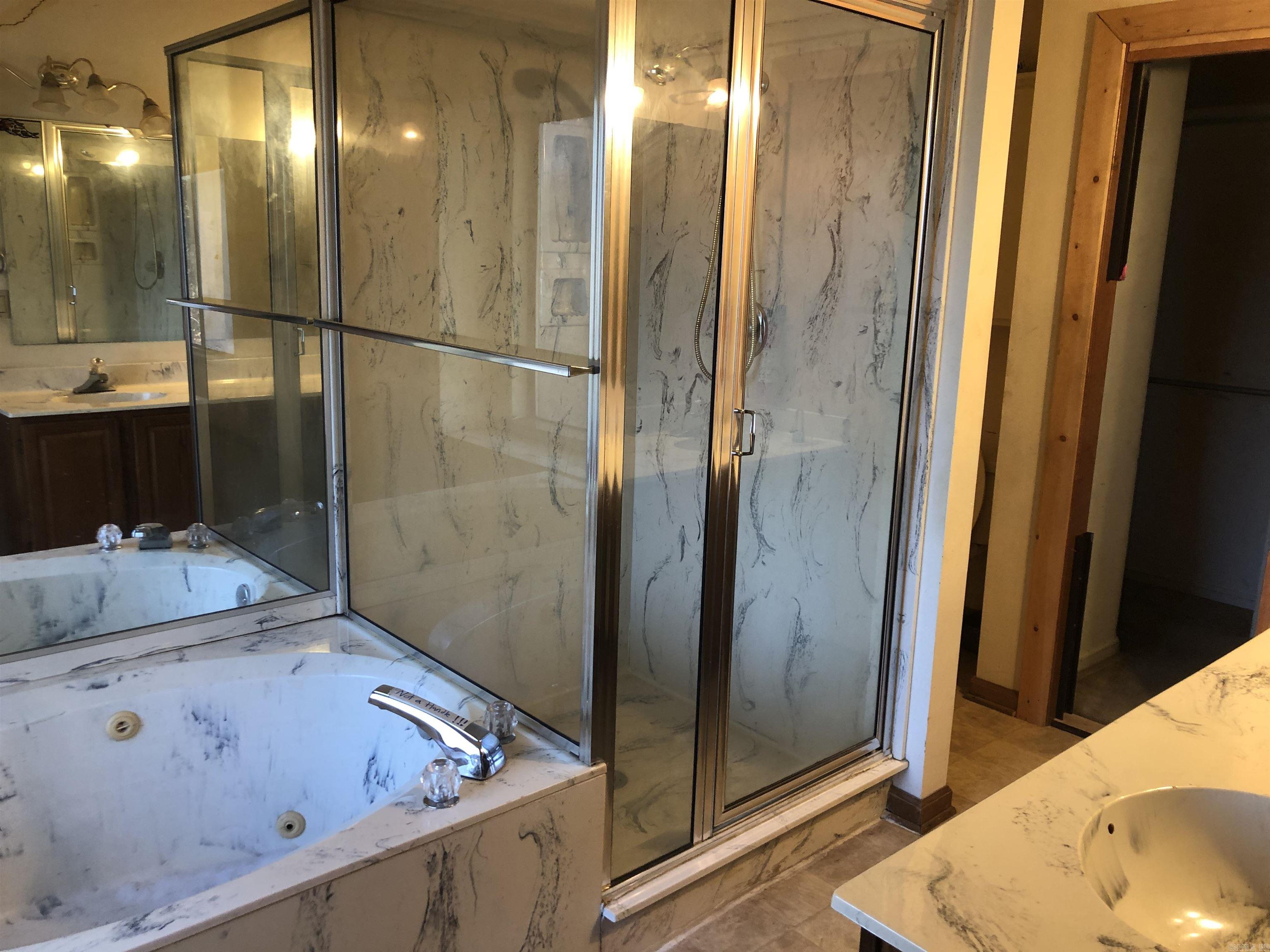 FAIR OAKS - Residential