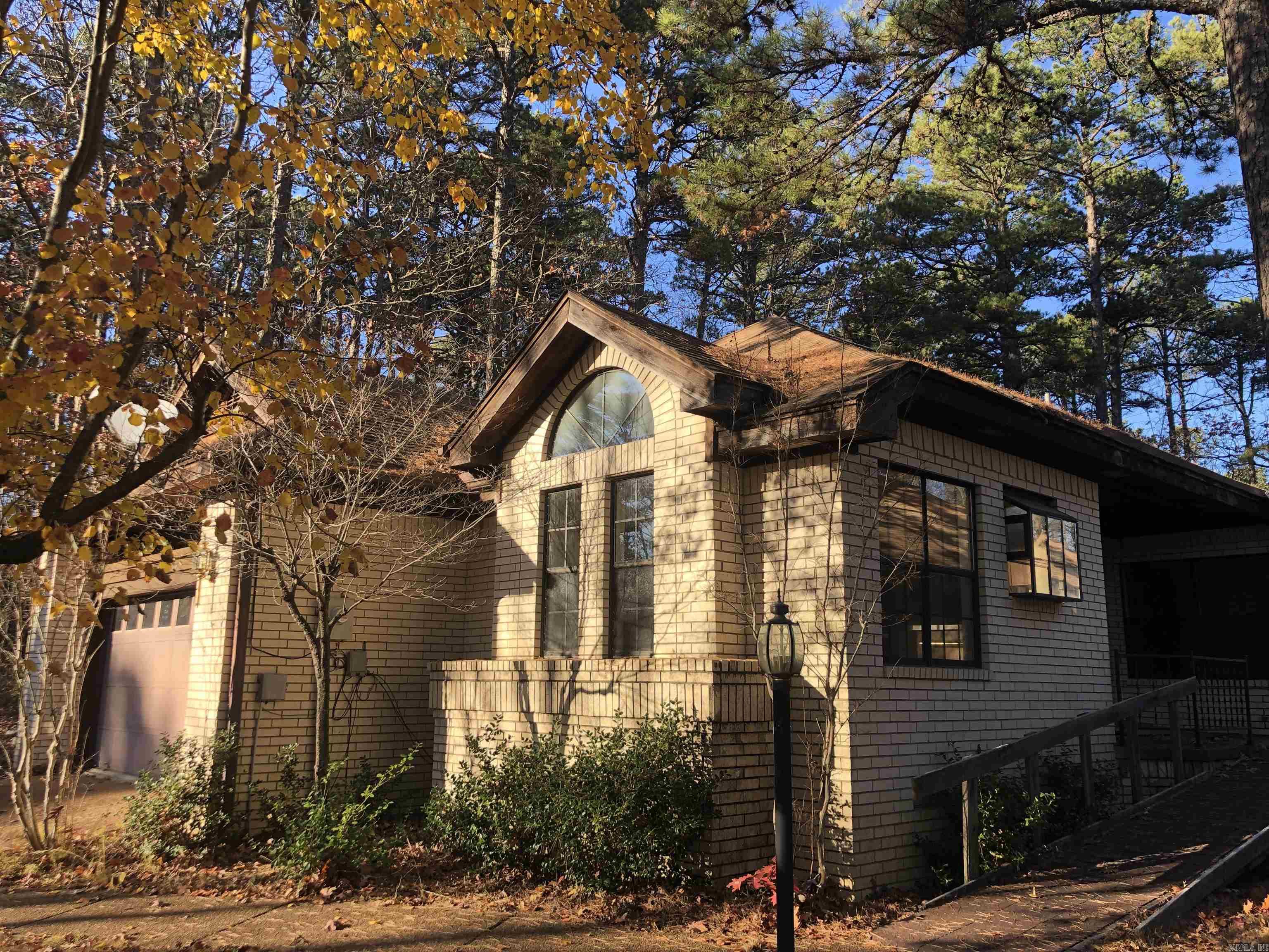 FAIR OAKS - Residential