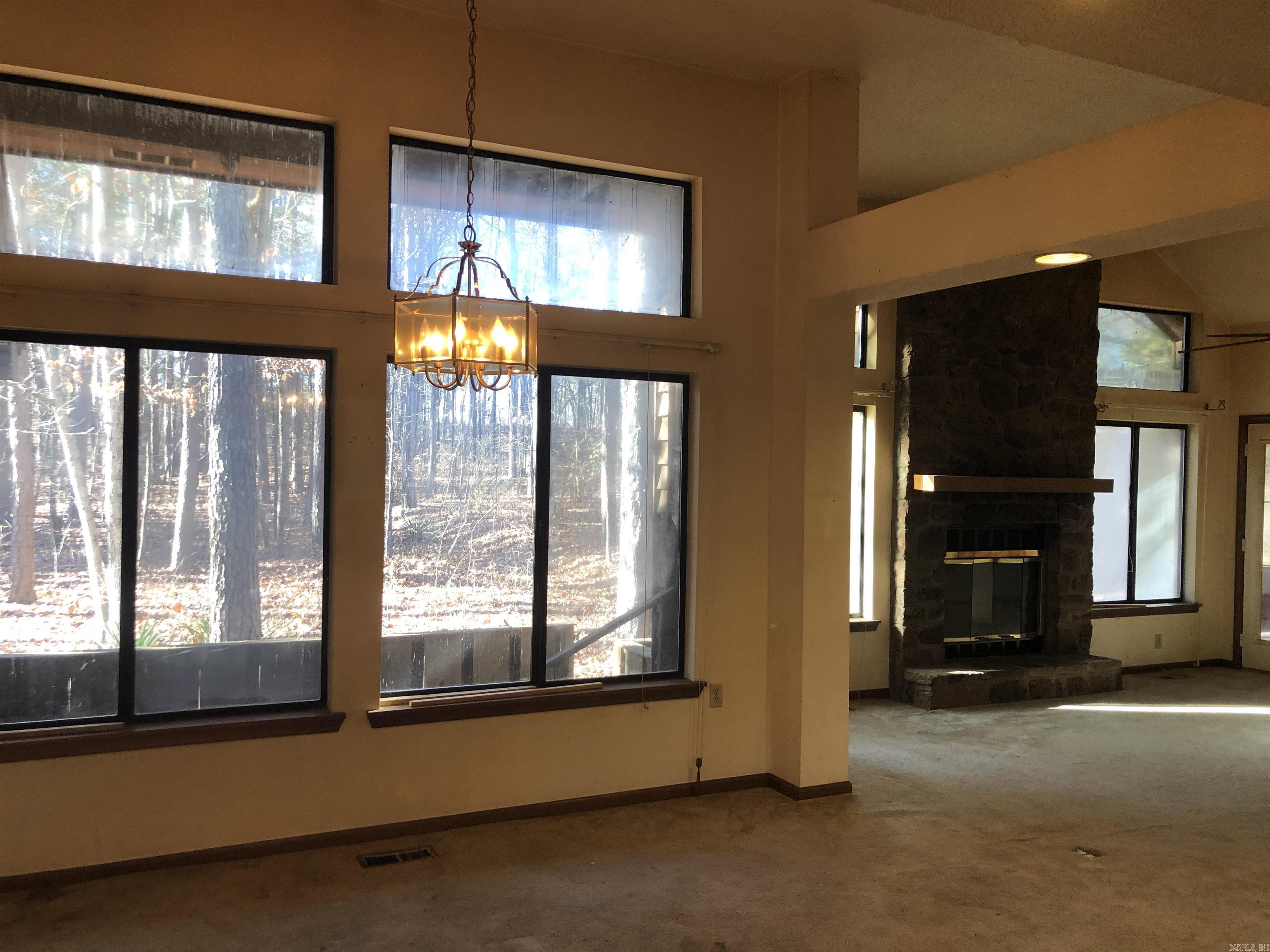 FAIR OAKS - Residential