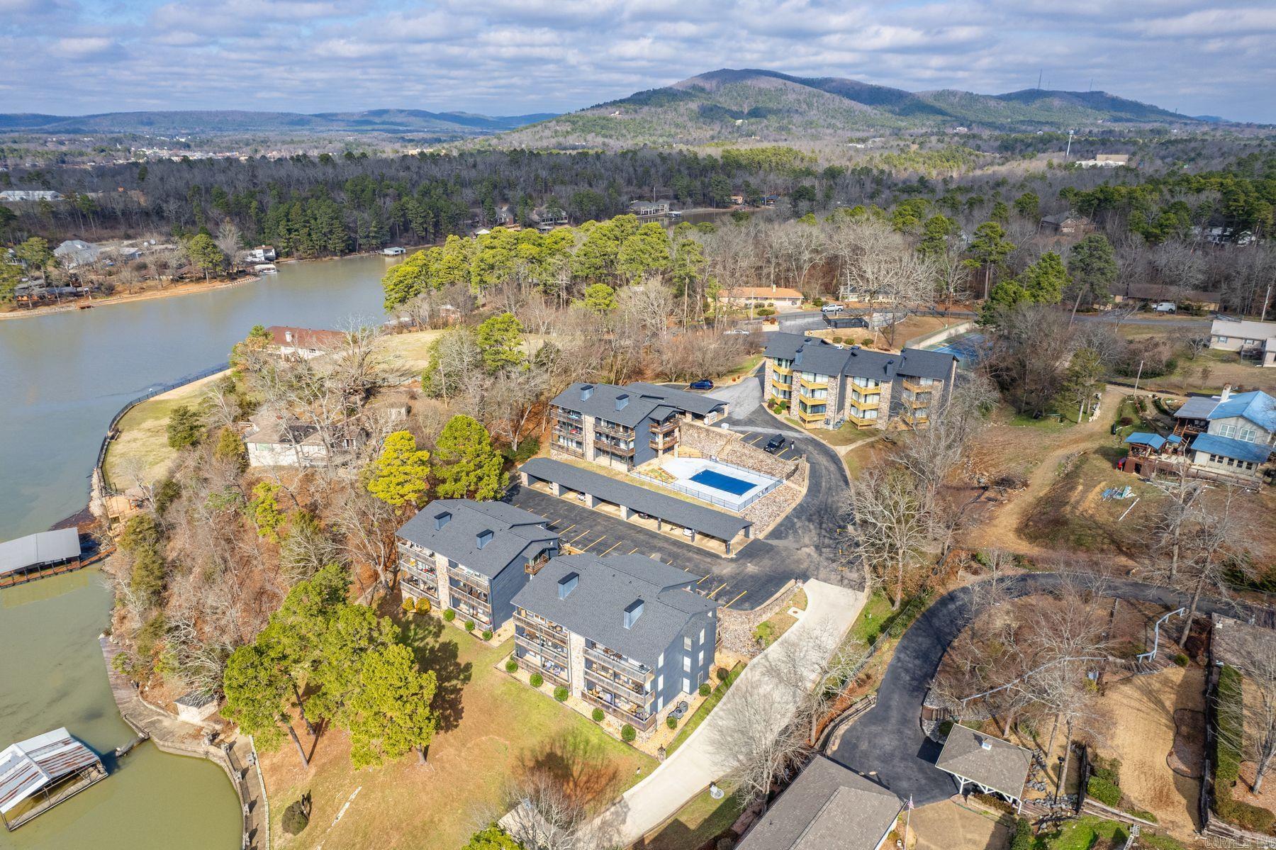 HAMILTON HARBOR HPR - Residential