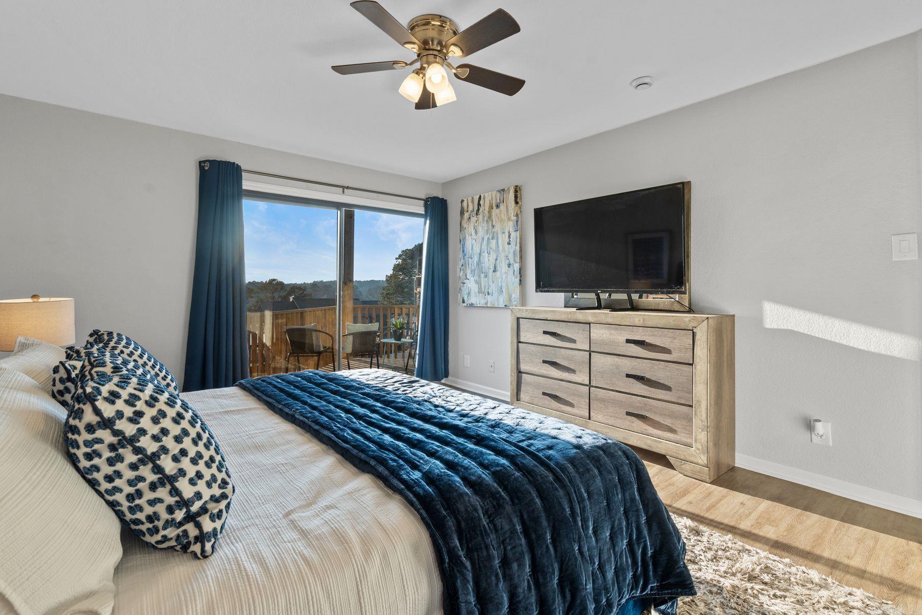 HAMILTON HARBOR HPR - Residential