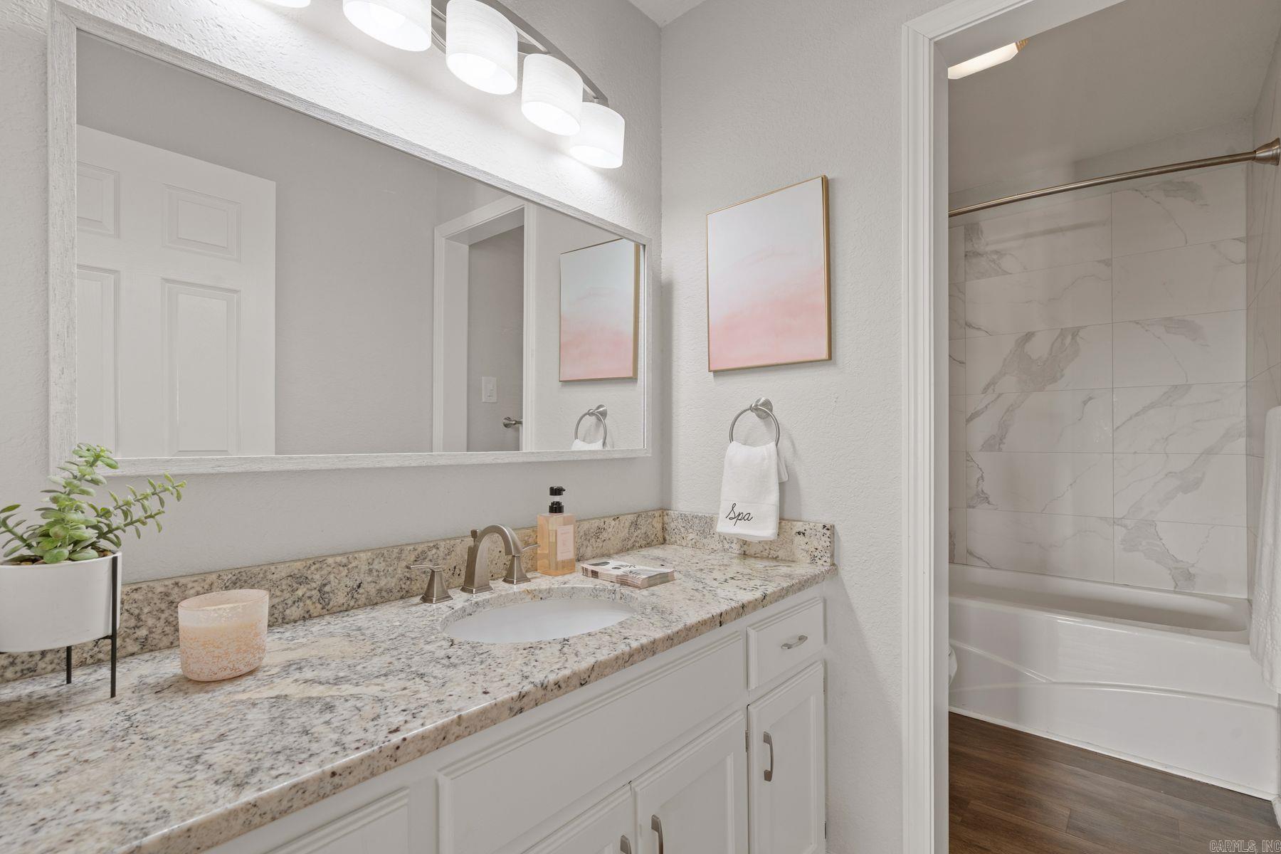 HAMILTON HARBOR HPR - Residential