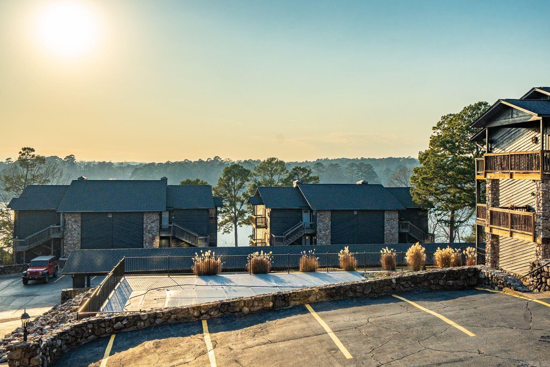 HAMILTON HARBOR HPR - Residential