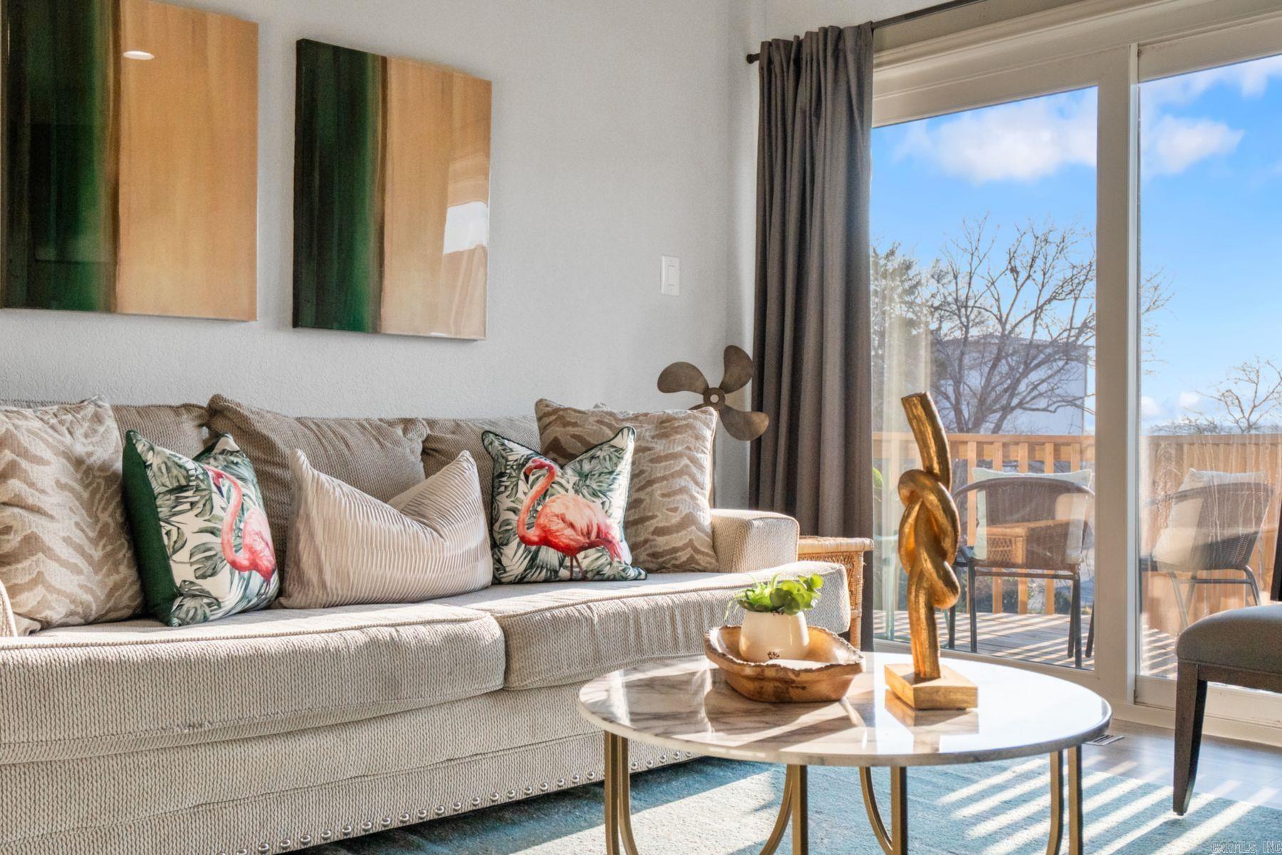 HAMILTON HARBOR HPR - Residential