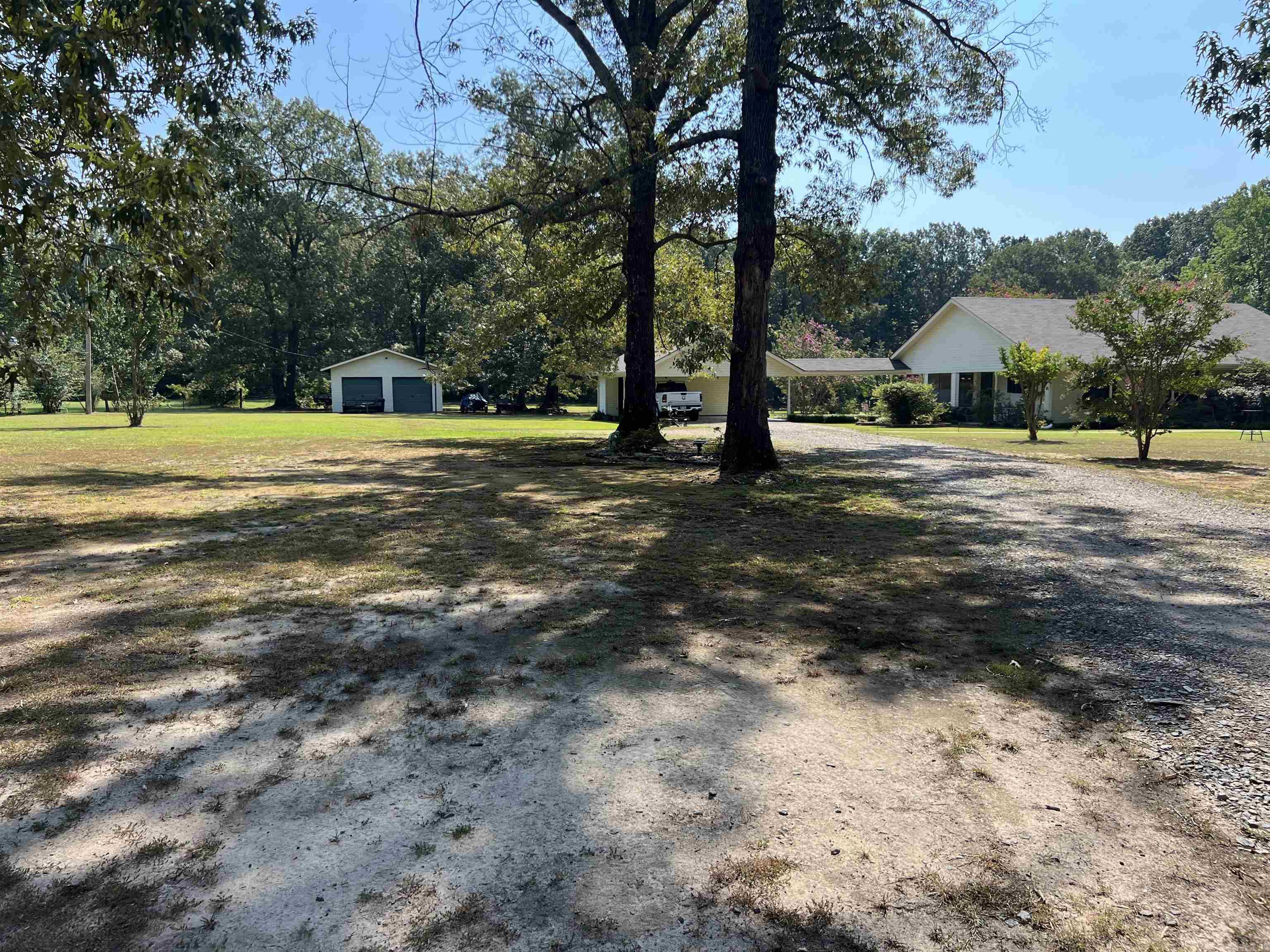 RAINTREE ESTATES - Residential
