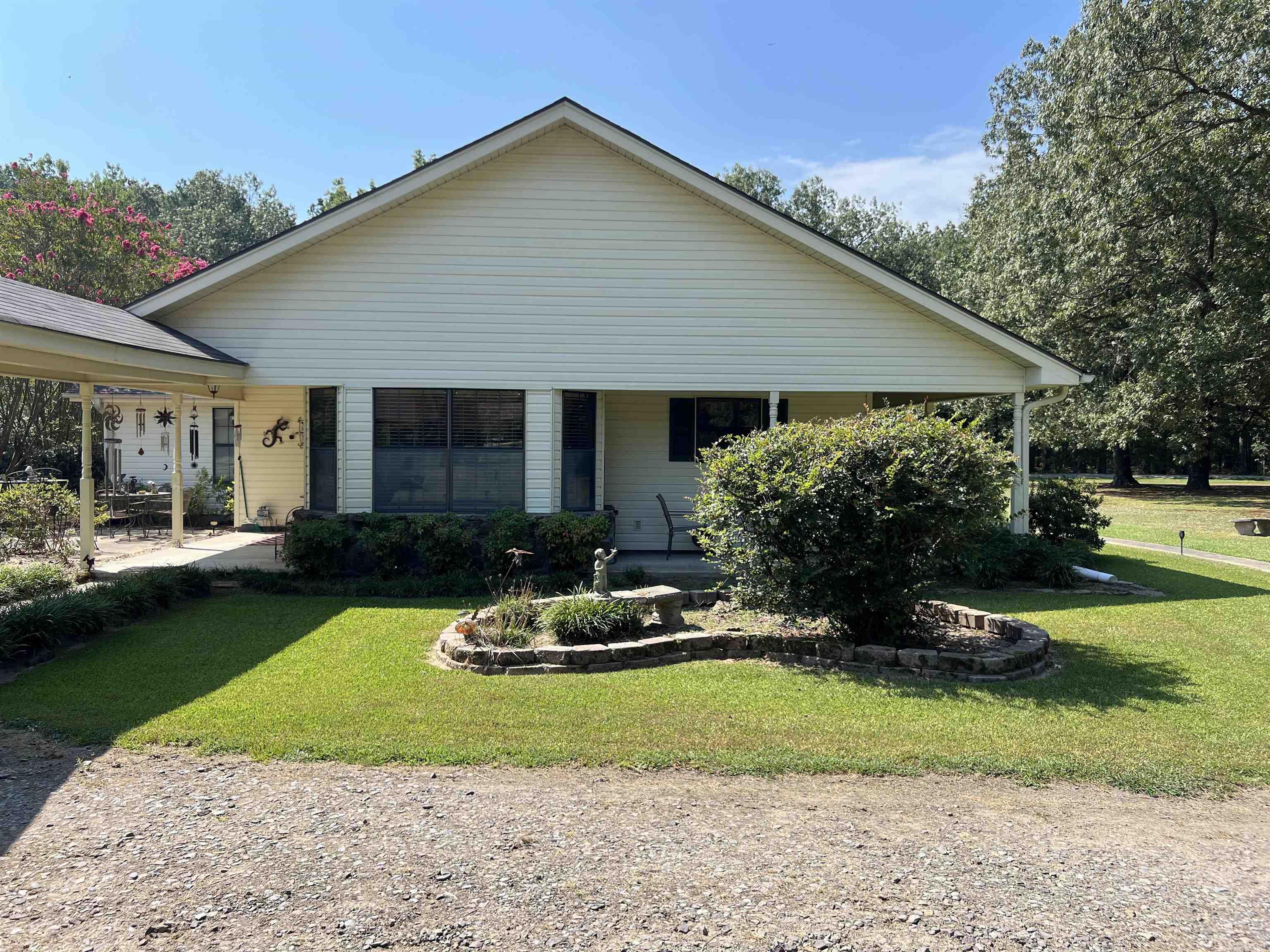 RAINTREE ESTATES - Residential