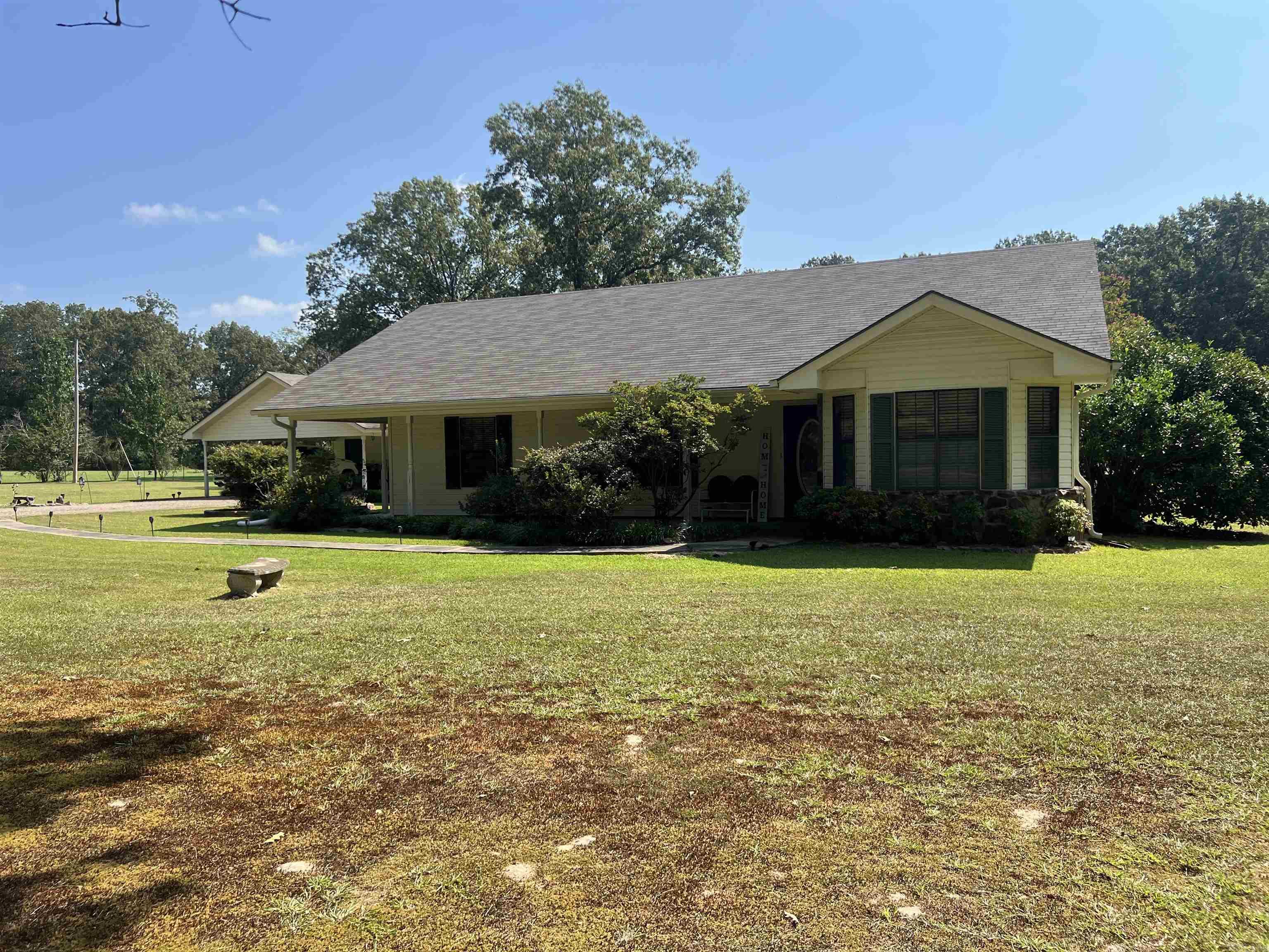 RAINTREE ESTATES - Residential