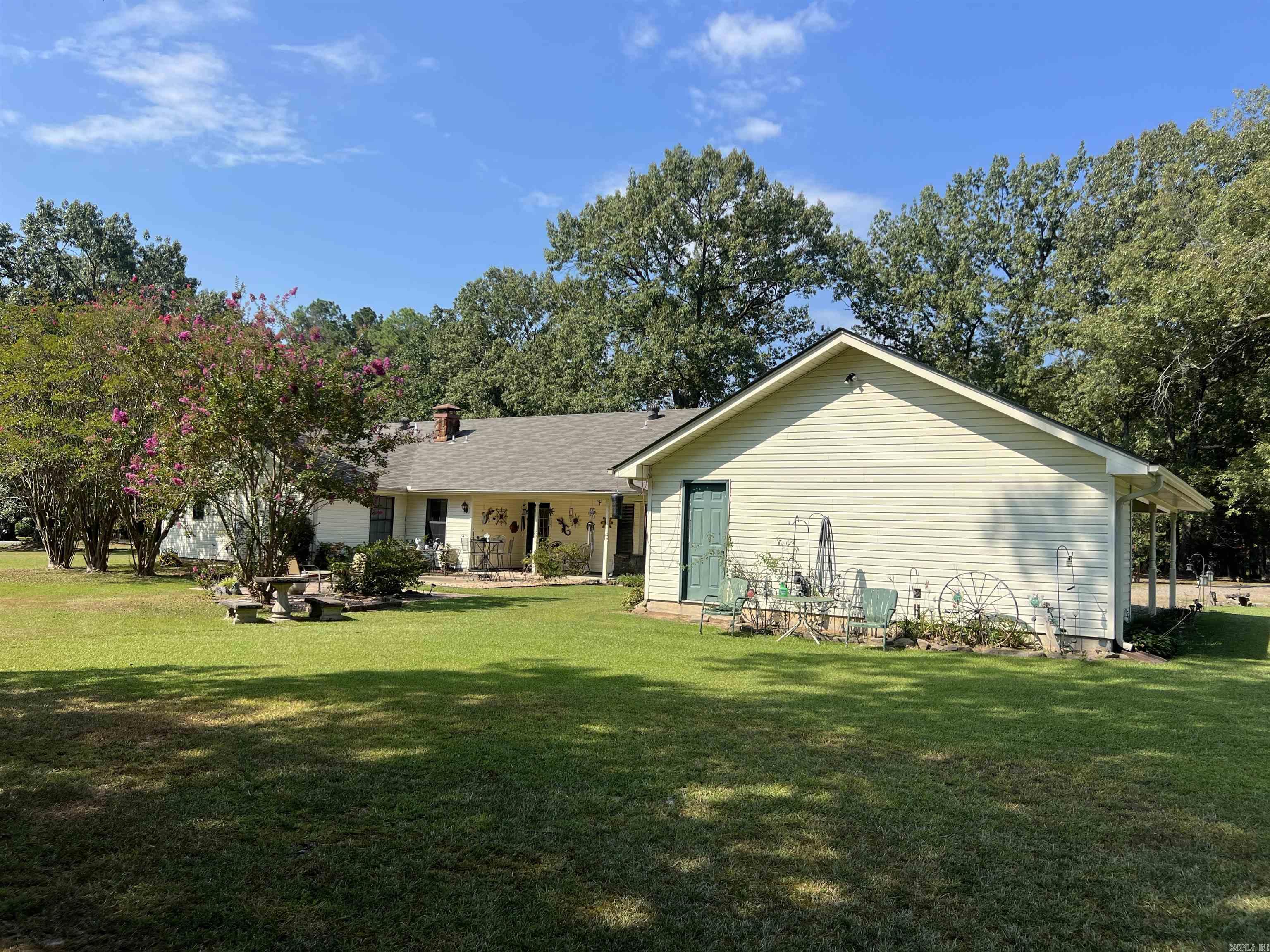 RAINTREE ESTATES - Residential