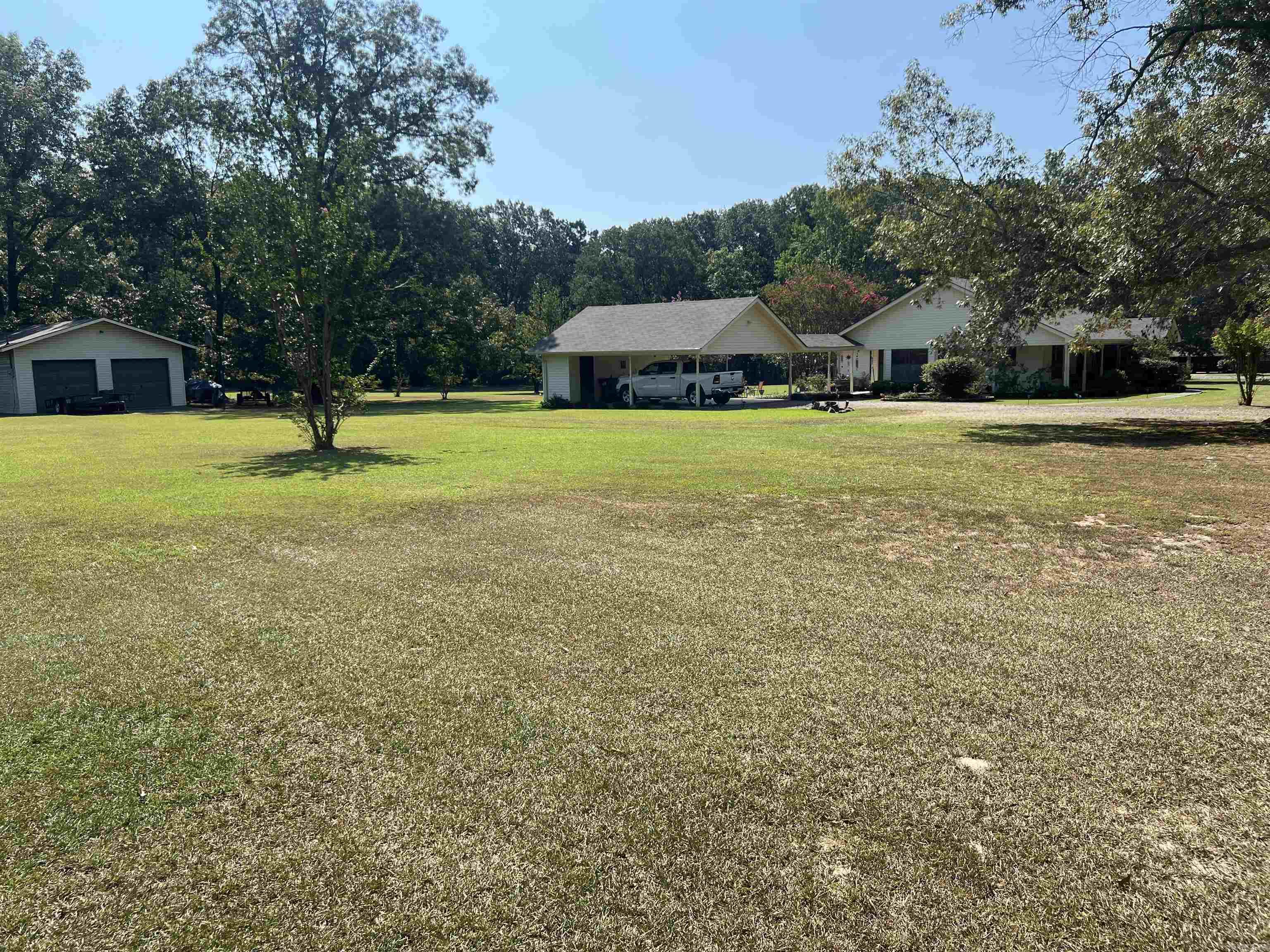 RAINTREE ESTATES - Residential