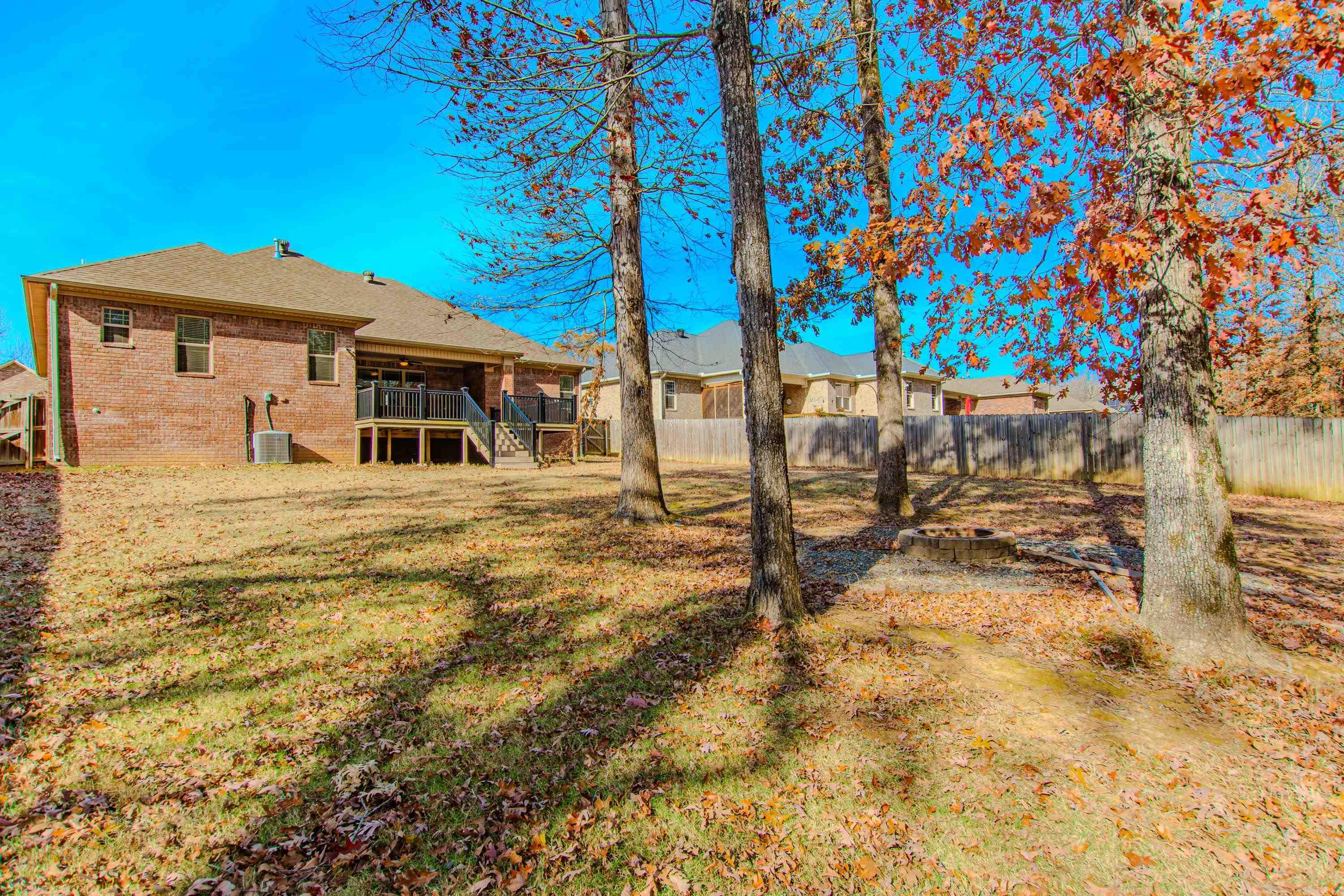 BASE MEADOWS ADDN - Residential