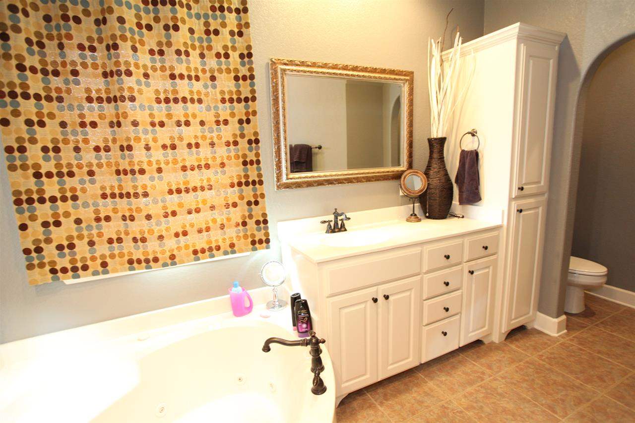 Nutters Crossing - Residential