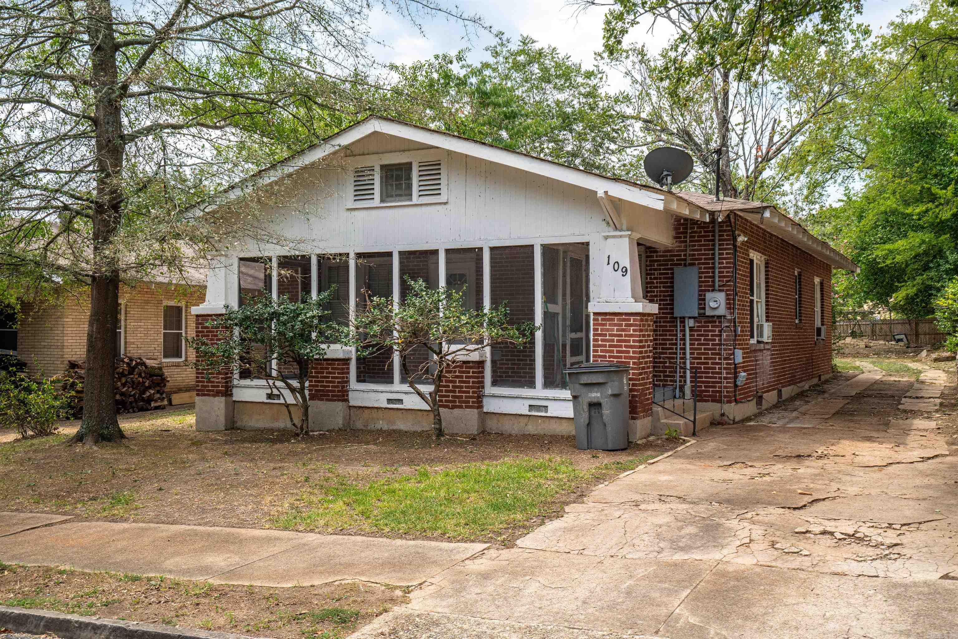 HSR BLK - Residential