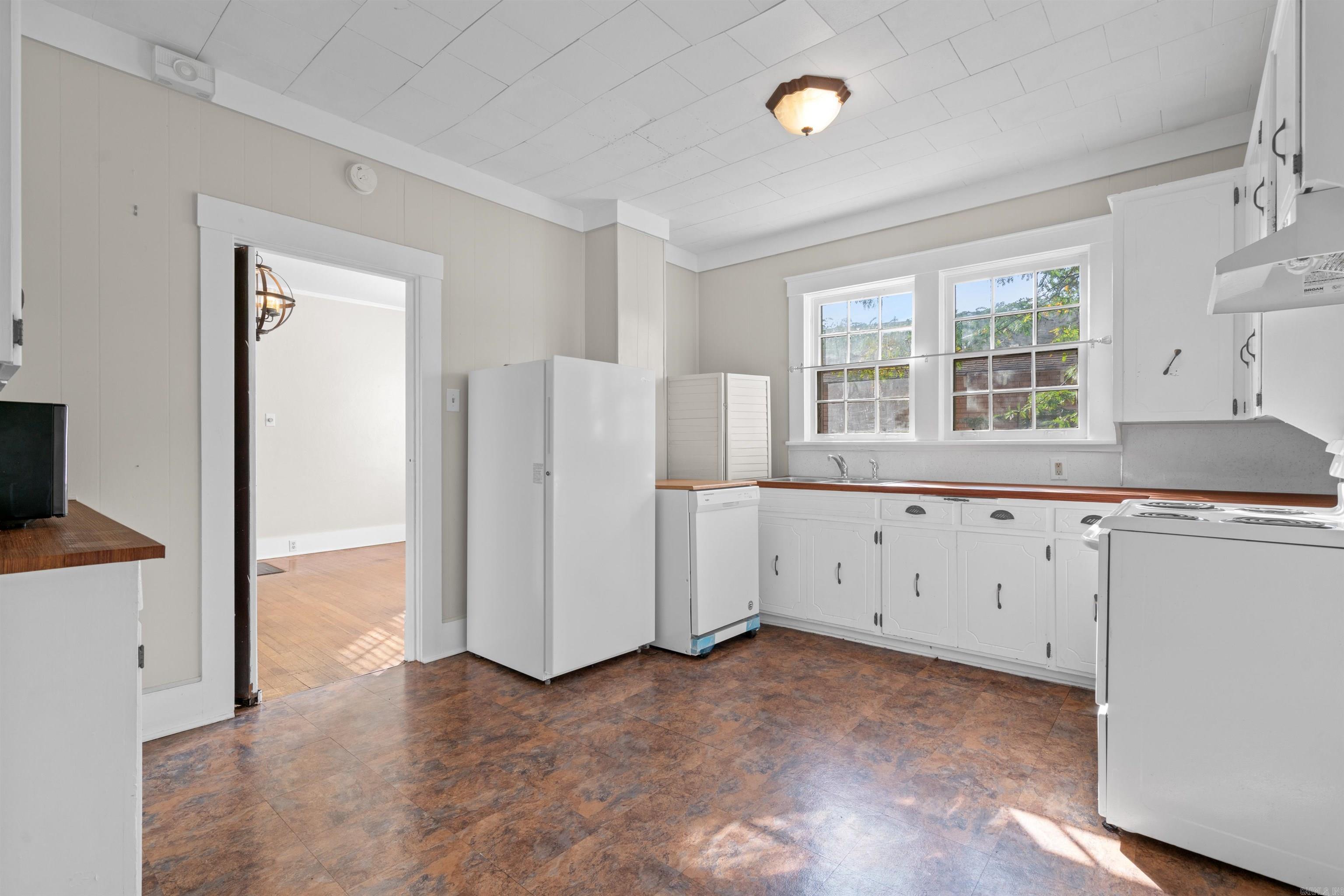 HSR BLK - Residential