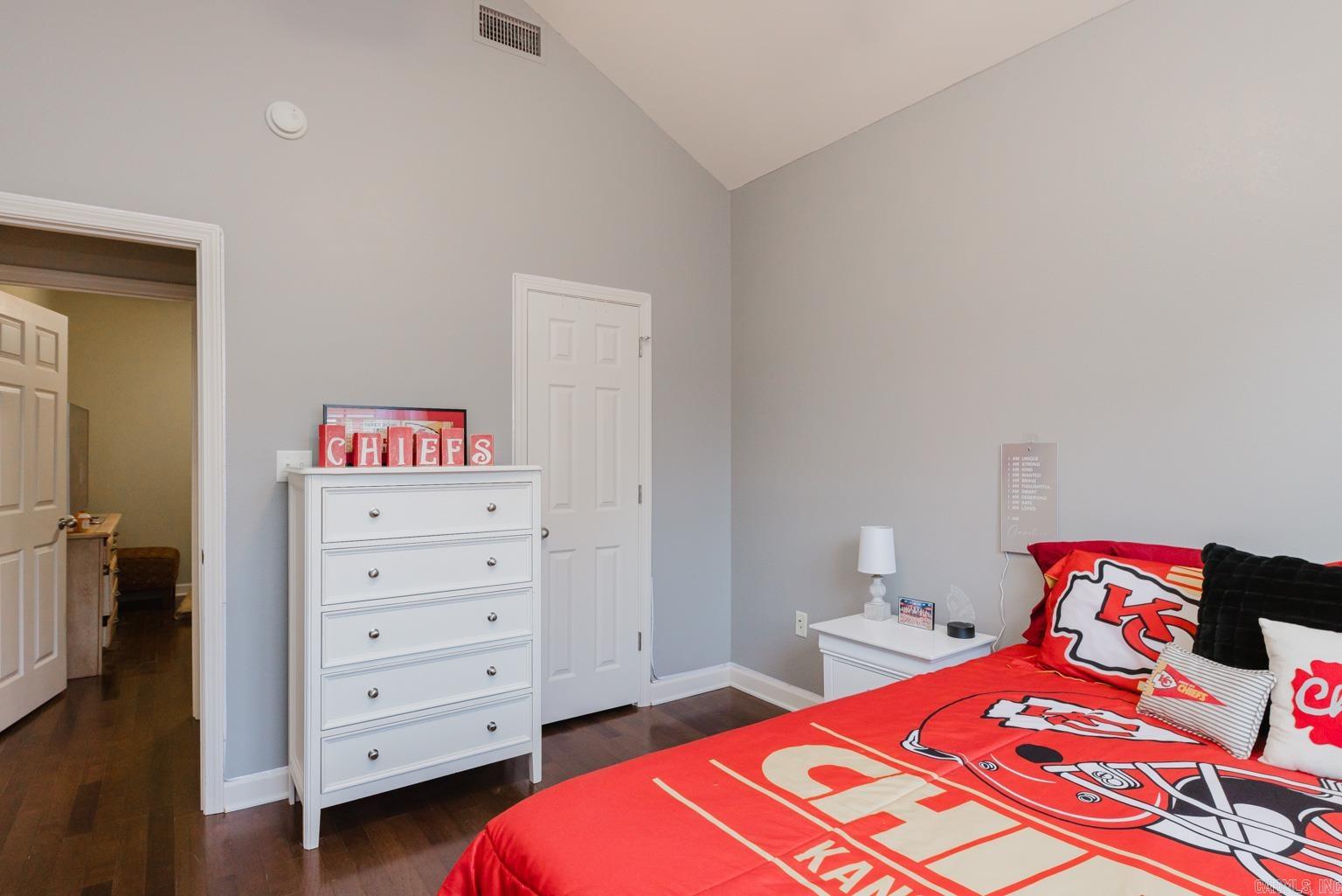 SILVER SPRINGS PH III - Residential