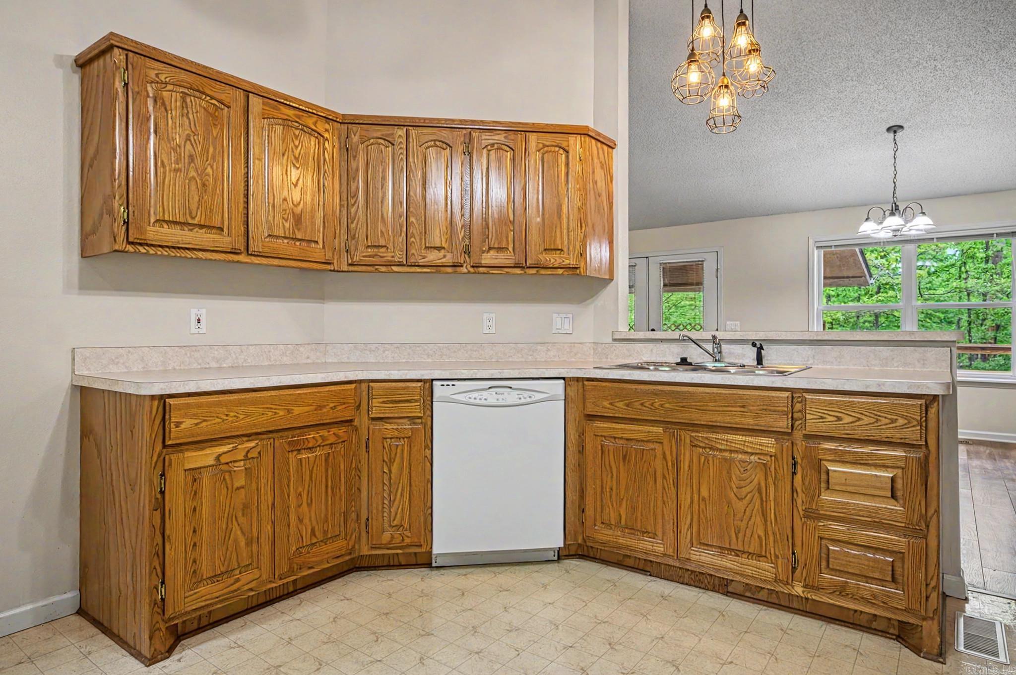 Ronquillo - Residential