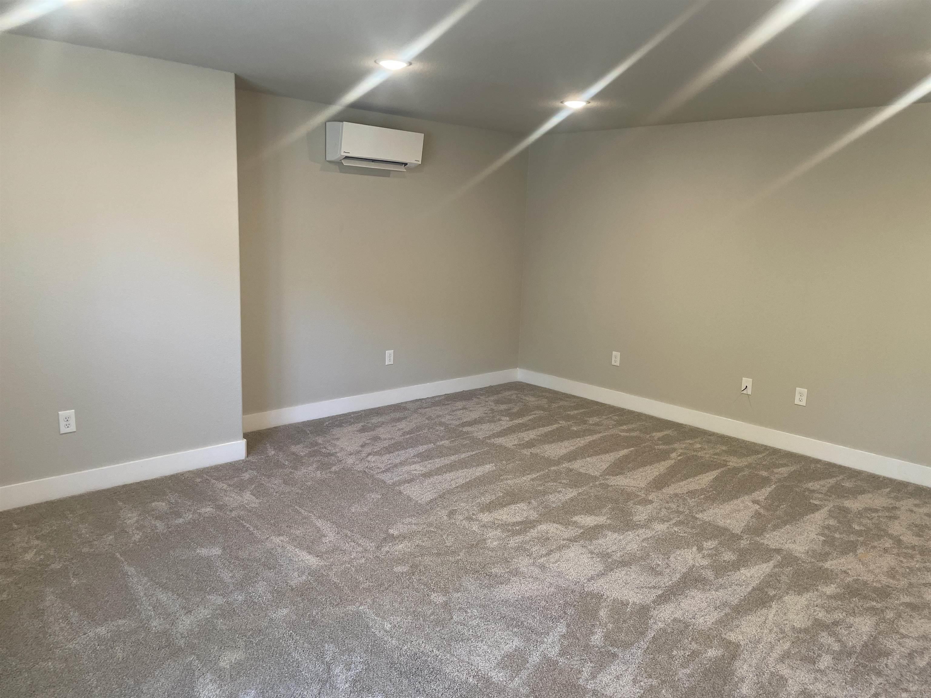SYLVIA SPRINGS SUBDIVISION - Residential