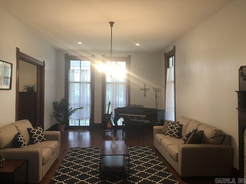 NO NAME (NO PARCELS) - Residential