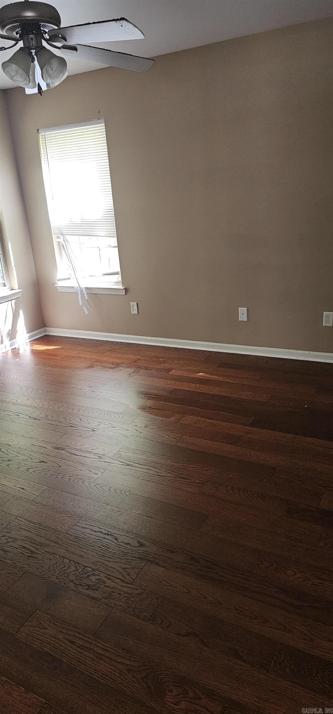 John Barrow 7L - Residential Lease