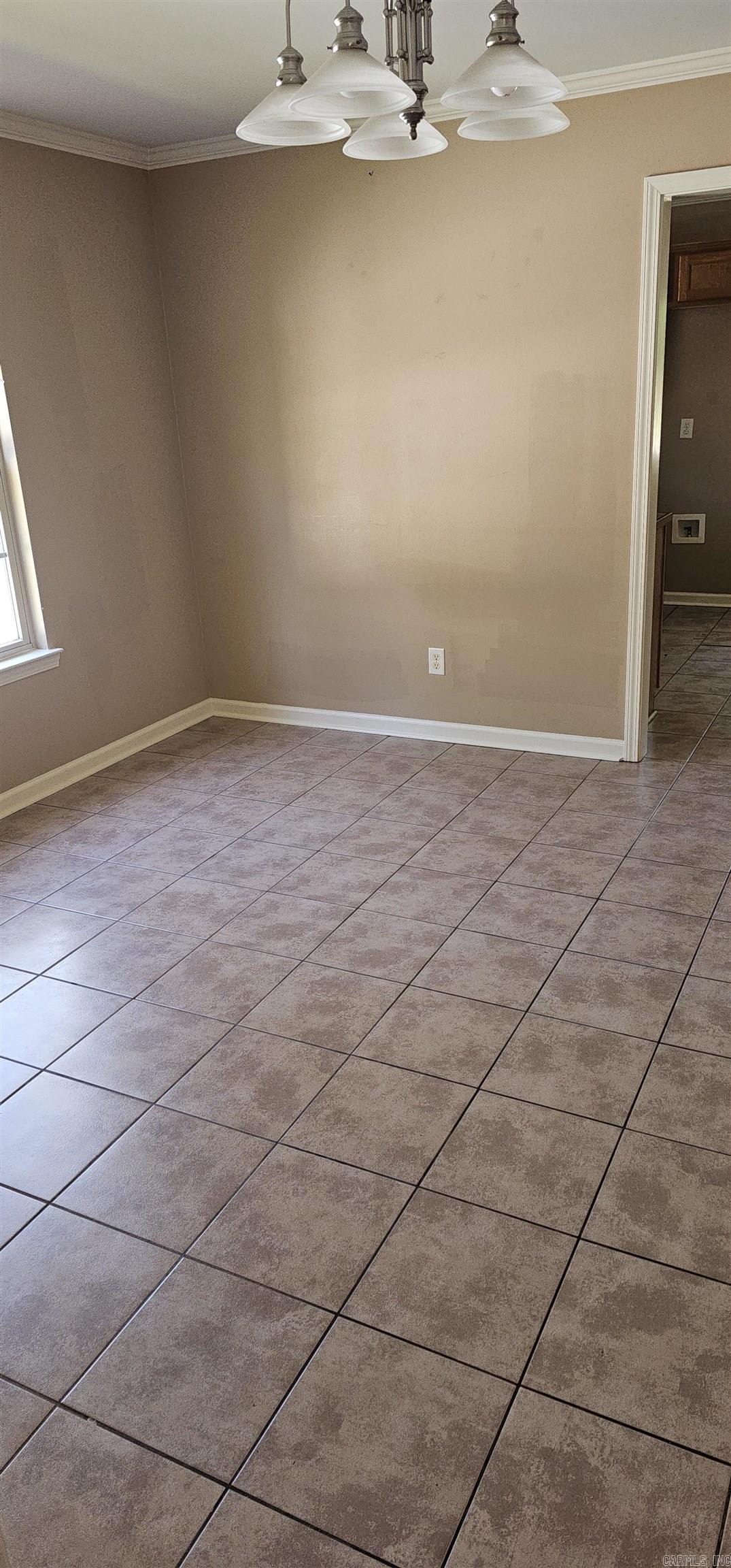 John Barrow 7L - Residential Lease